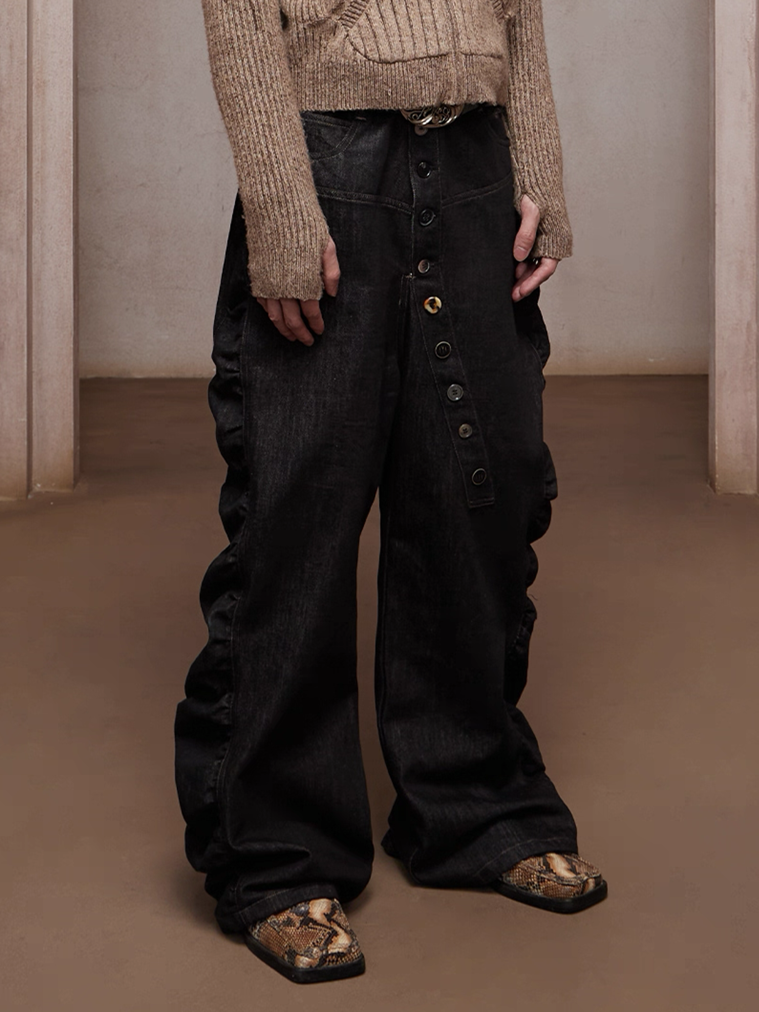 DND4DES Asym Button-Fly Ruched Baggy Jeans