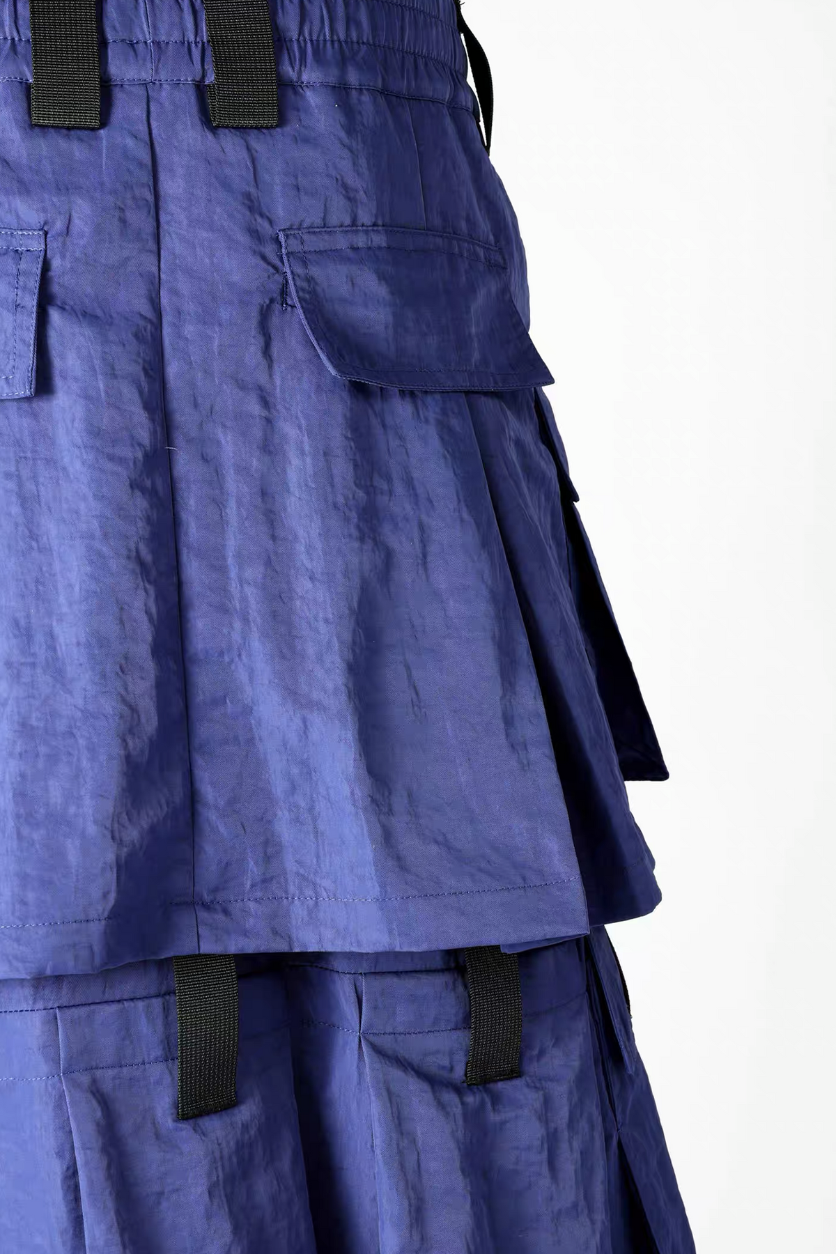 VANGUARDIA Multi-Pocket Nylon Midi Skirt
