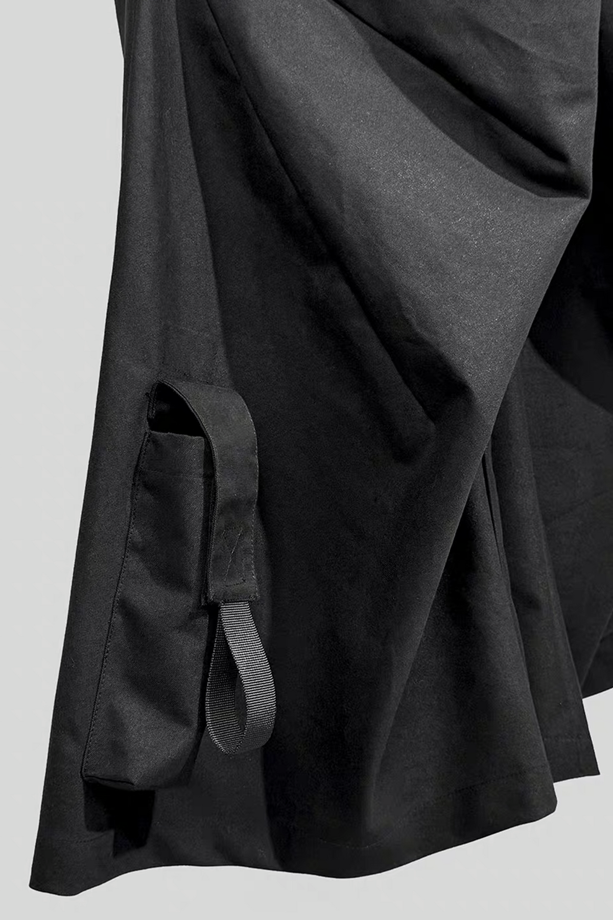 VANGUARDIA Multi-Pocket Flare Cargo Pants