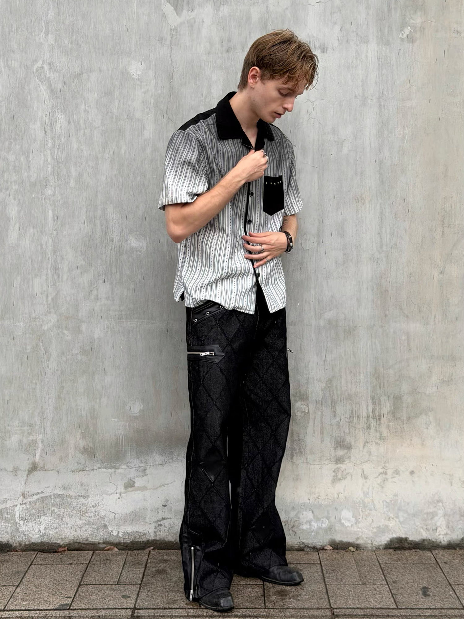 ESAIAS Diamond Faux Leather Patch Rivet Jeans