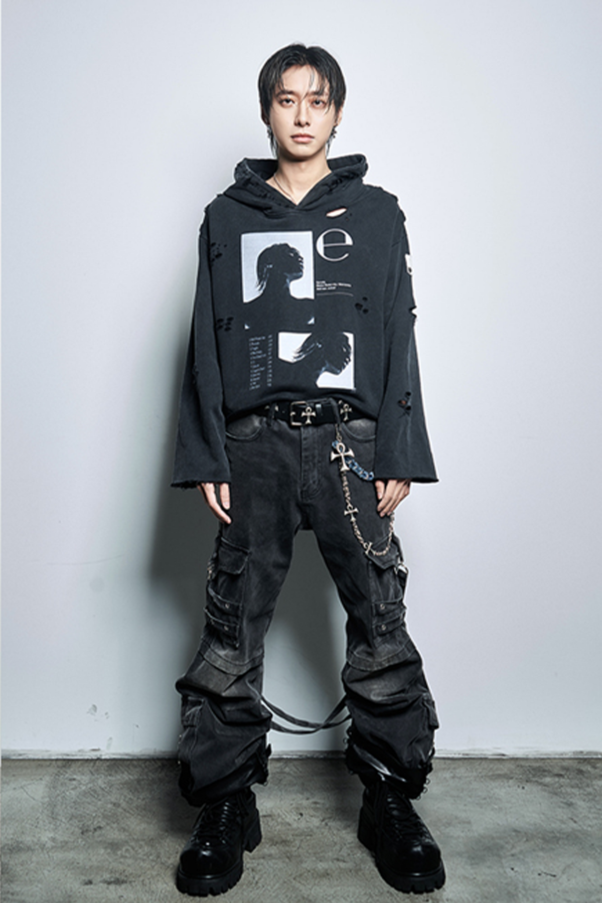 ANTI WAR REVIVAL Distressed Portrait Graphic Oversized Hoodie