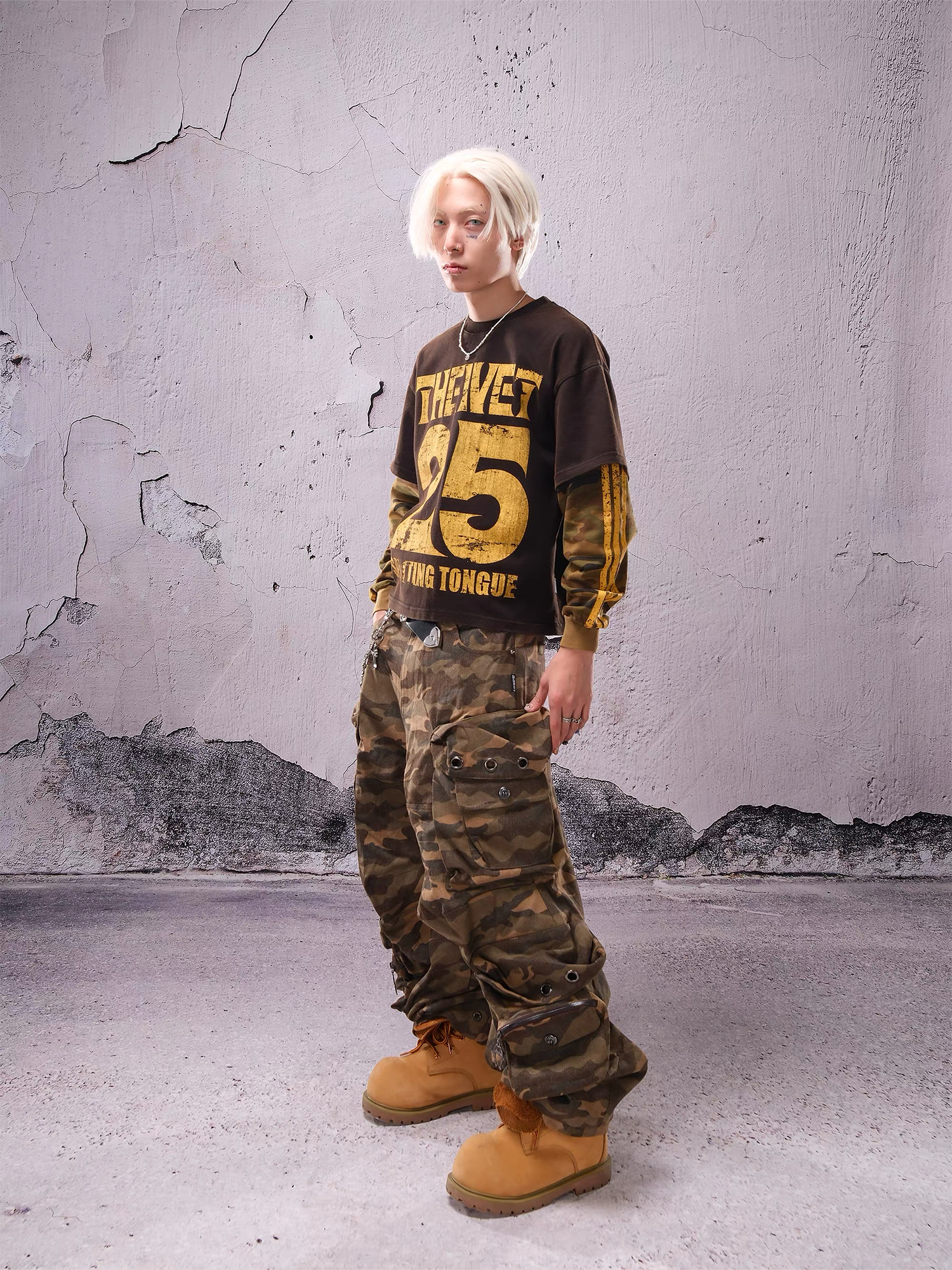 THEWET Camo Washed Layered Long-Sleeve Tee