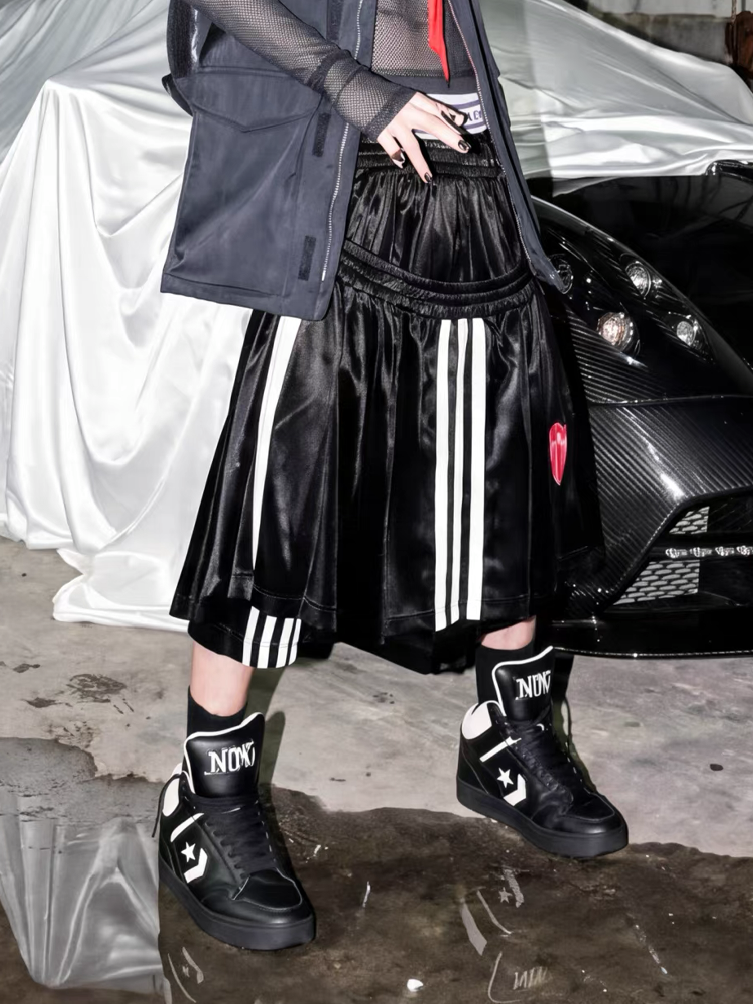 VANGUARDIA Contrast Layered Sagging Shorts