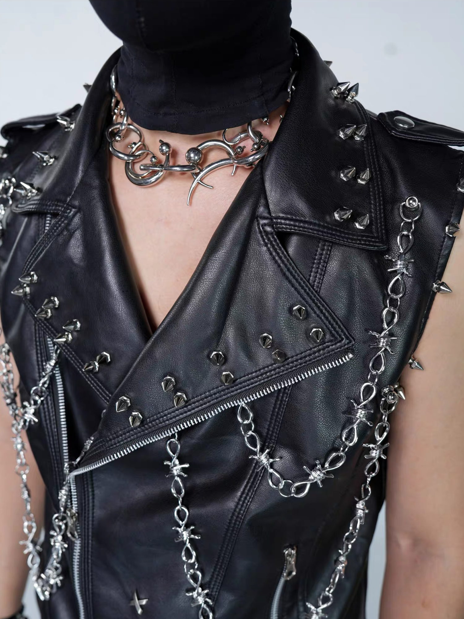 VE2 Thorn Chain Studded Faux Leather Biker Vest
