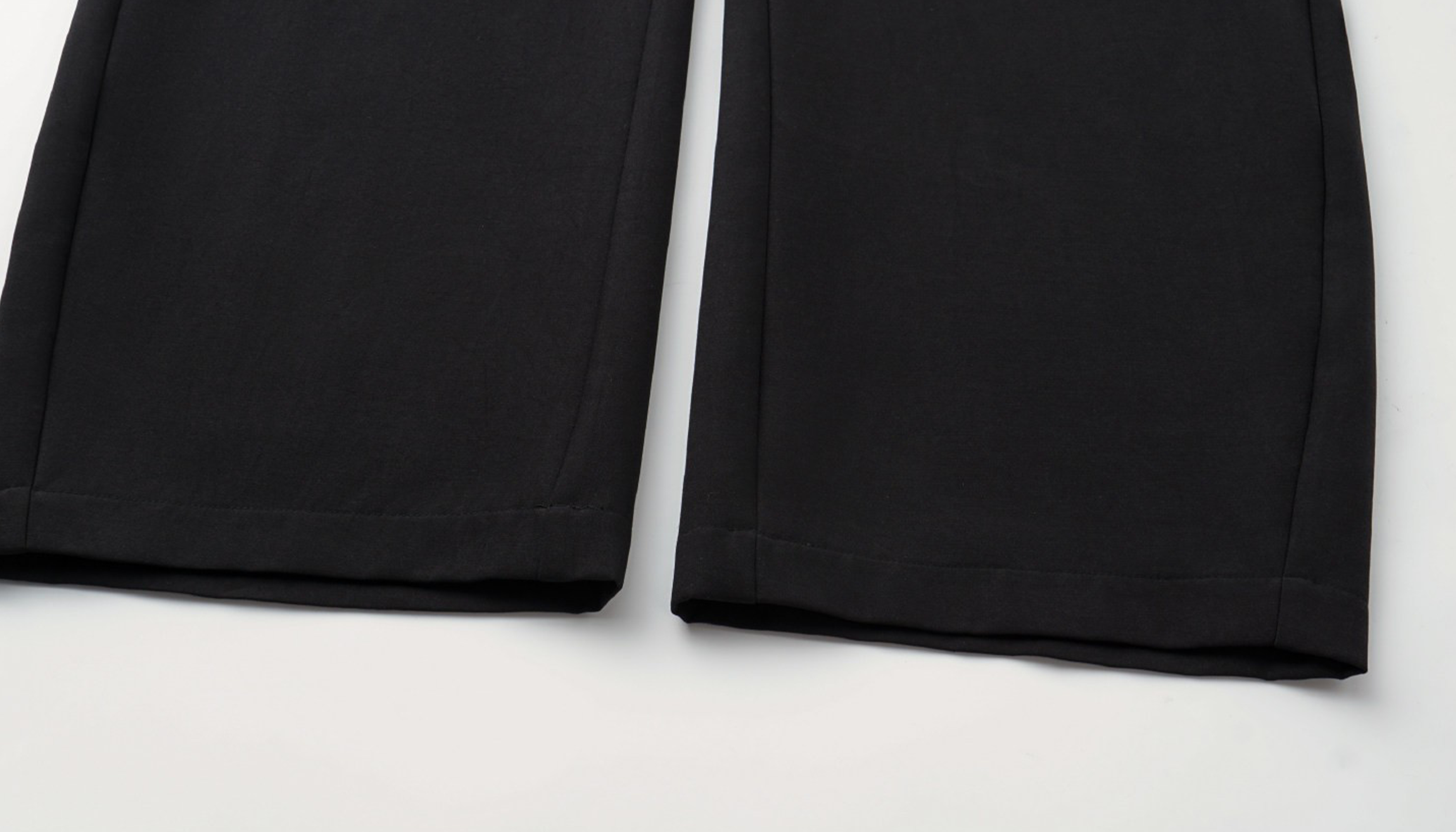 ALVNG AR ANTS Asymmetric Pleated Wool-Blend Wide-Leg Trousers