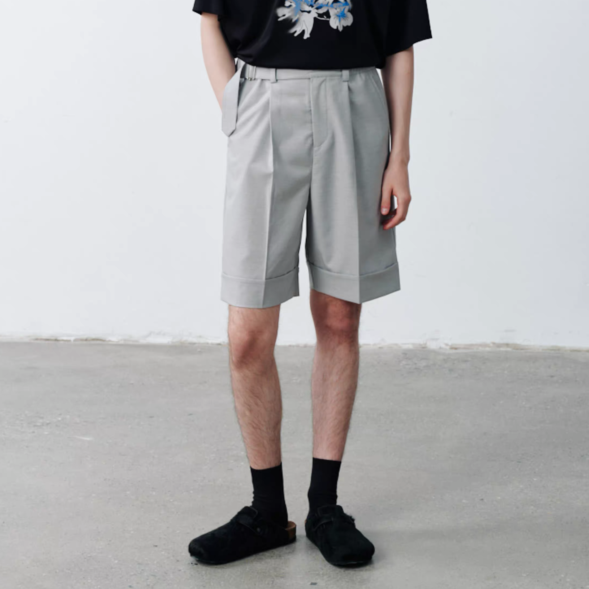 GRAINMUSTARD Pleated Linen-Blend Belt Tailored Shorts