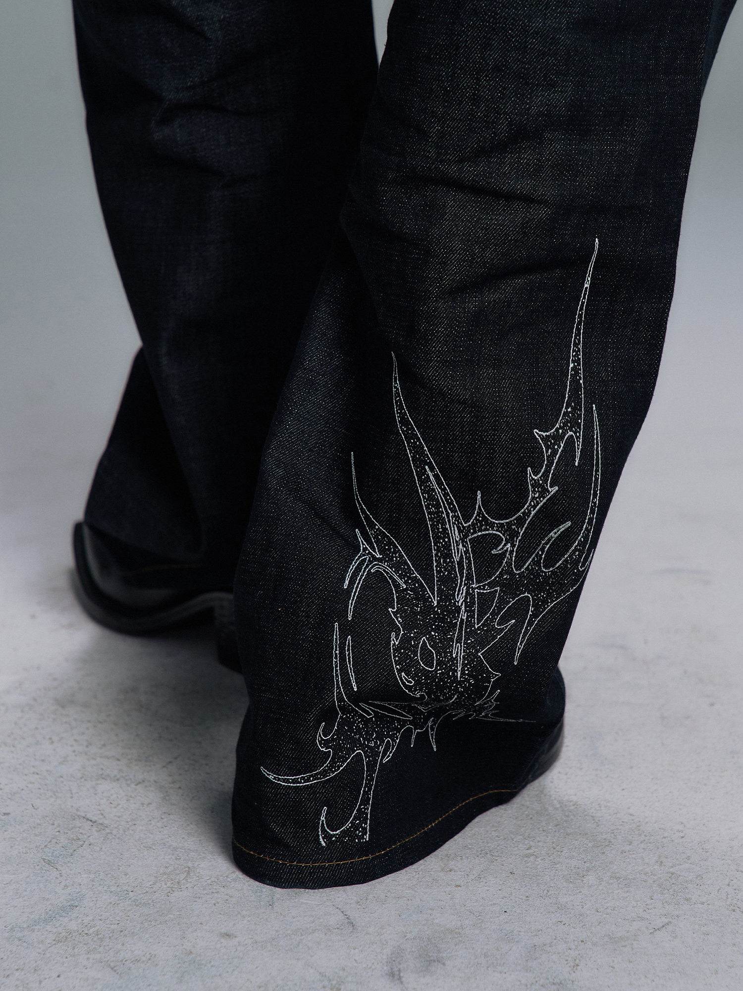 PAIKI Thorn Totem Selvedge Jeans