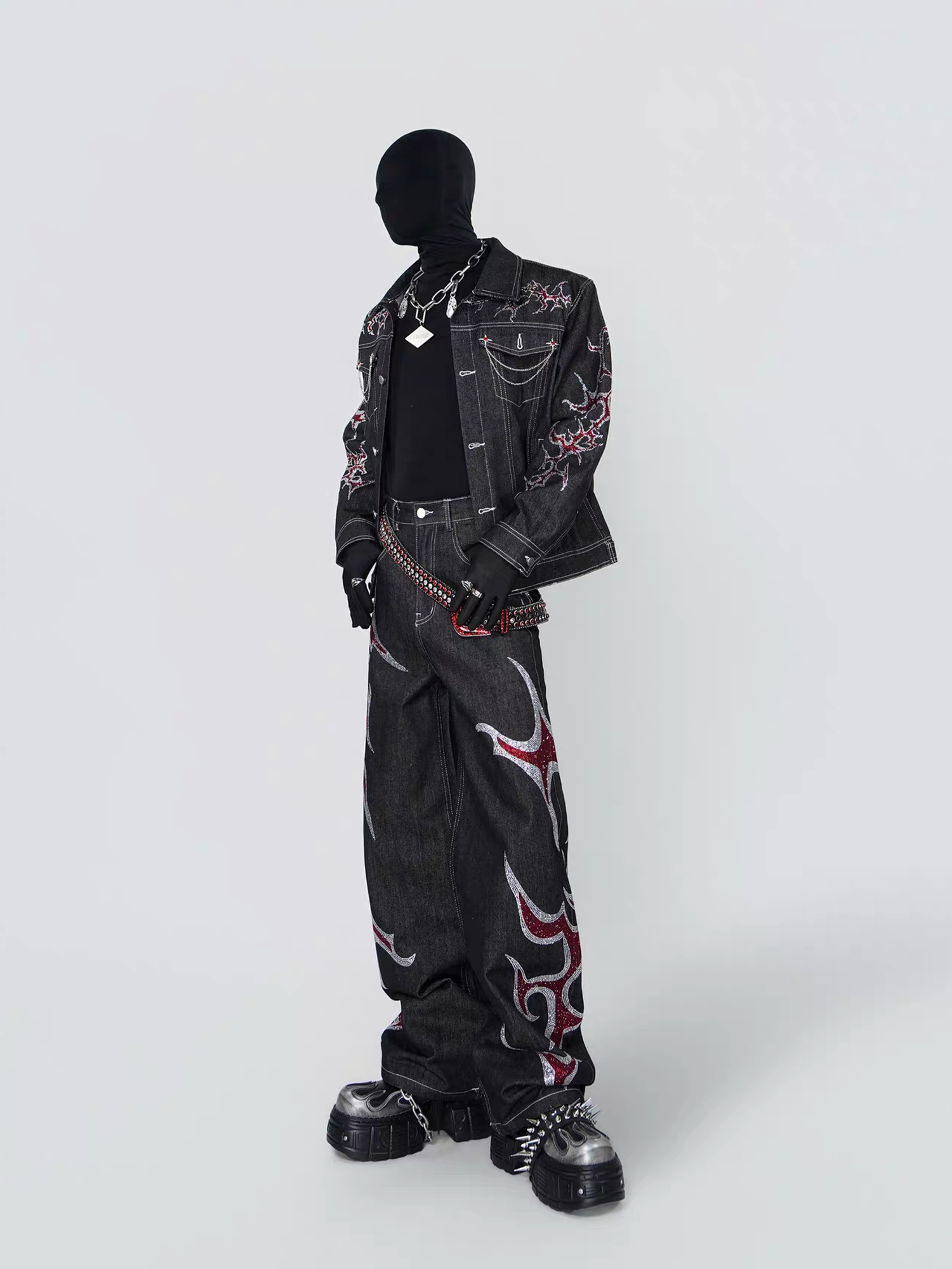 VE2 Diamond Flame Totem Straight-Leg Jeans