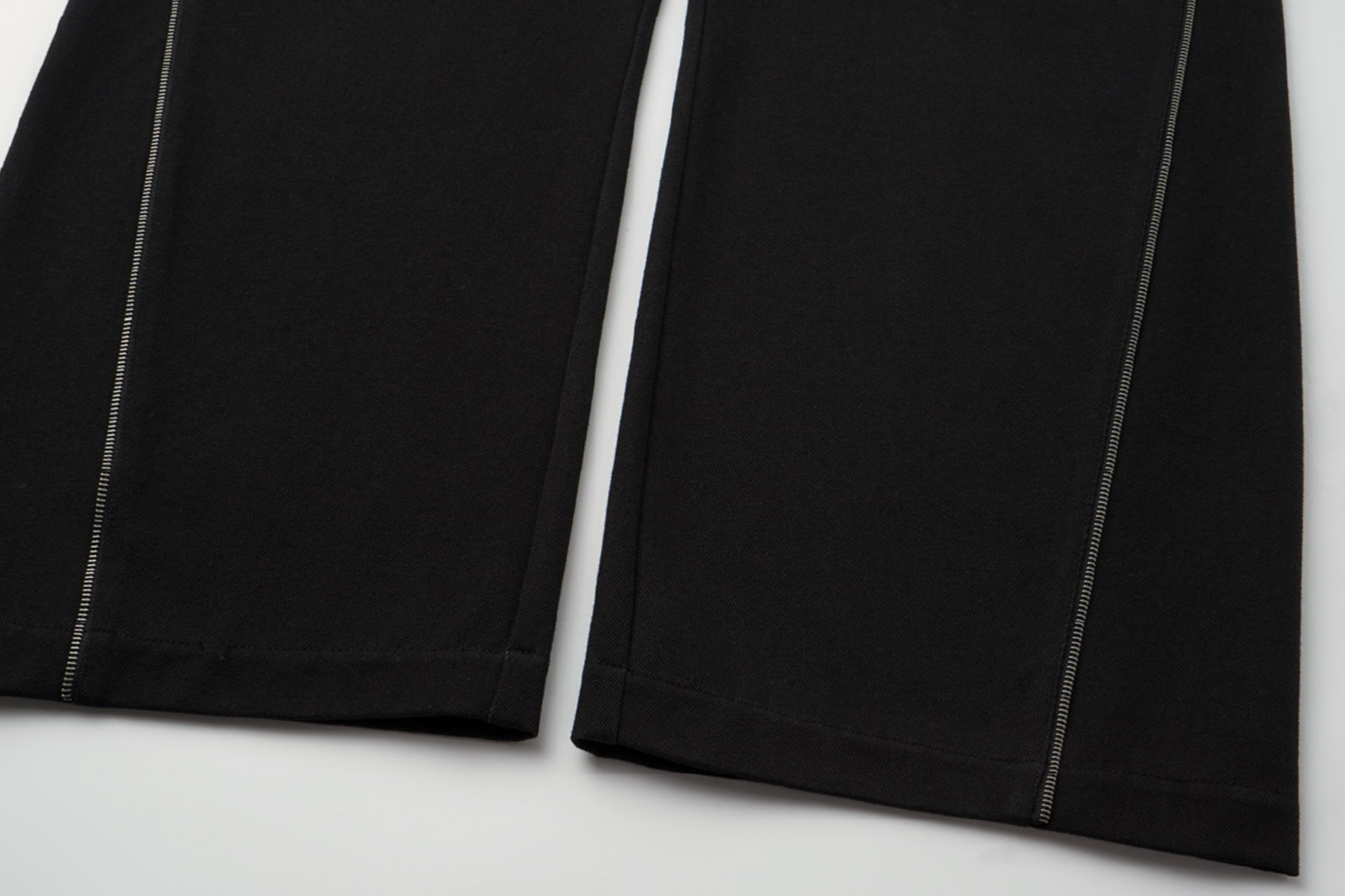 ALVNG AR ANTS Zip-Seam Wide-Leg Denim Trousers, premium urban and streetwear designers apparel on PROJECTISR.com, ALVNG AR ANTS