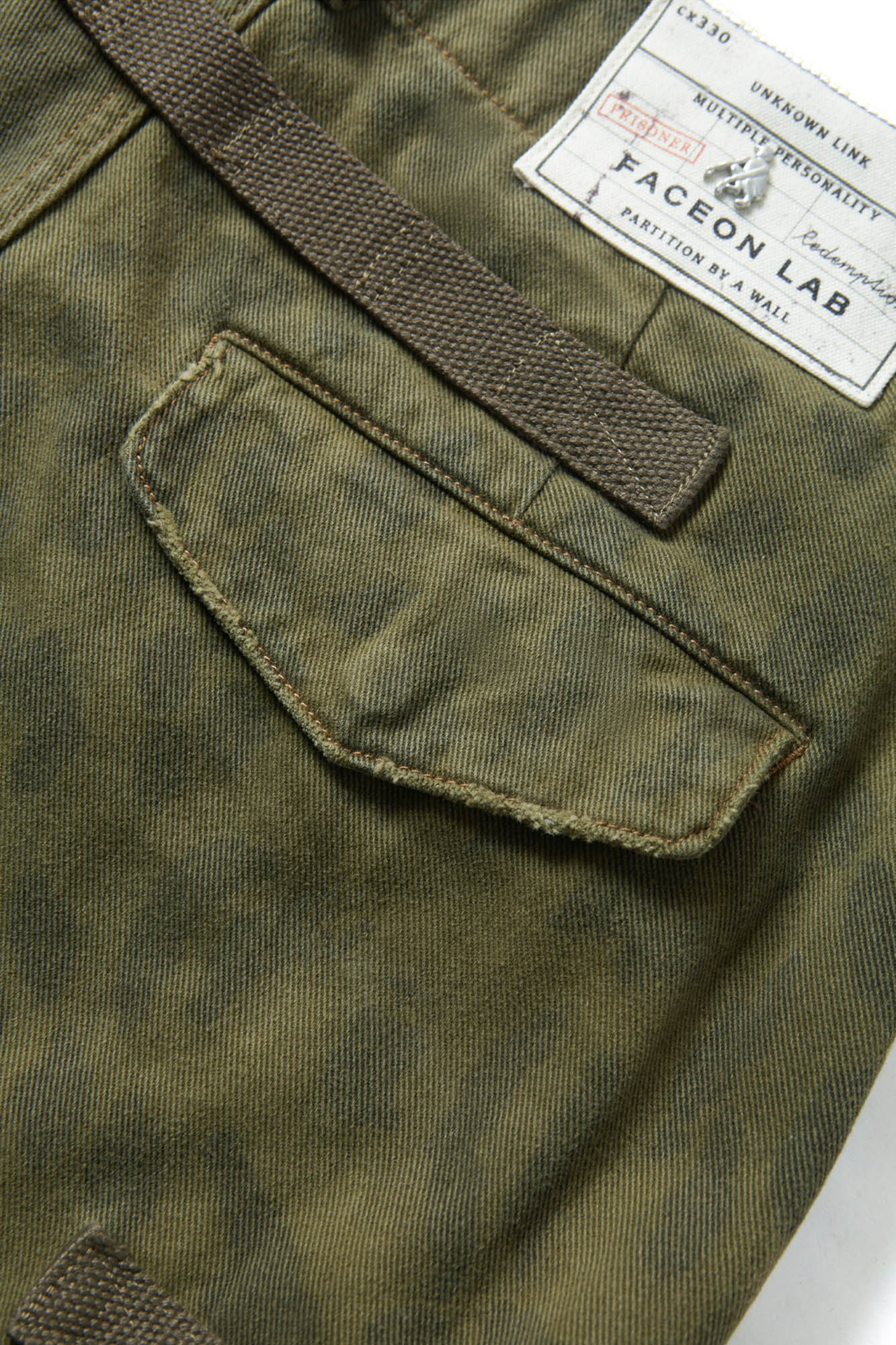 FACEONLAB Camo Leopard Pleated Straight-Leg Cargo Pants