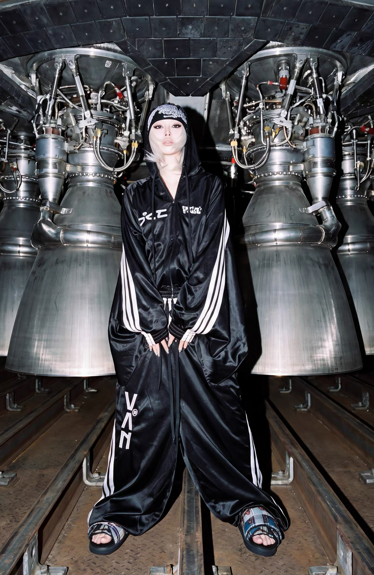 VANGUARDIA Striped Drop-Shoulder Hooded Jacket
