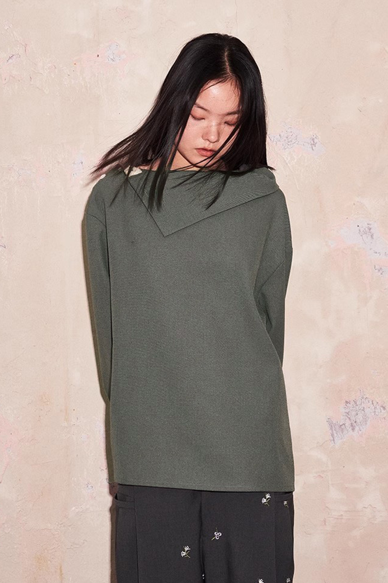 SAME FLOW Essential Asym Cowl Collar Drape Pullover