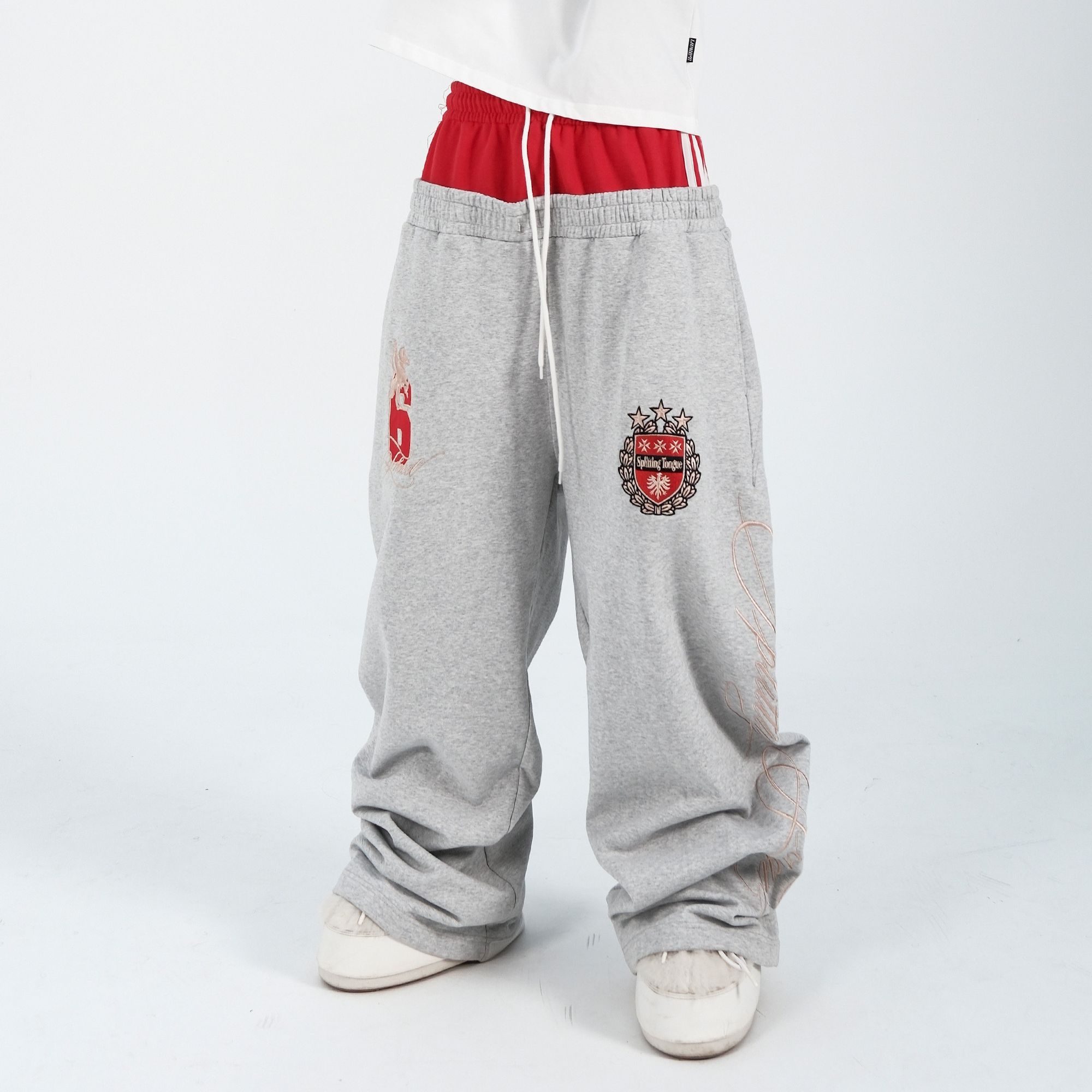 THEWET Double-Waist Crest Baggy Sweatpants