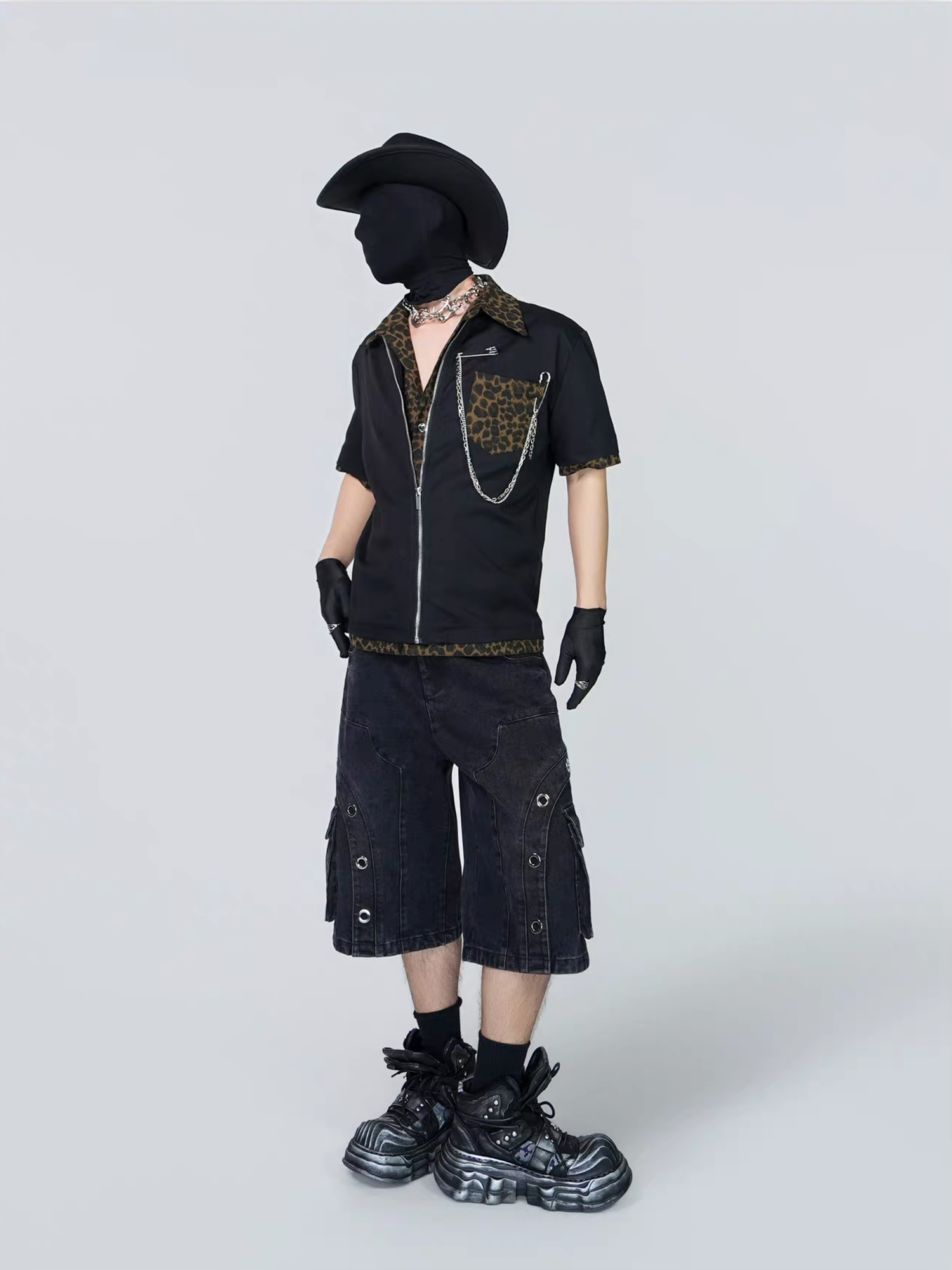 VE2 Leopard Layered Chain Short-Sleeve Jacket