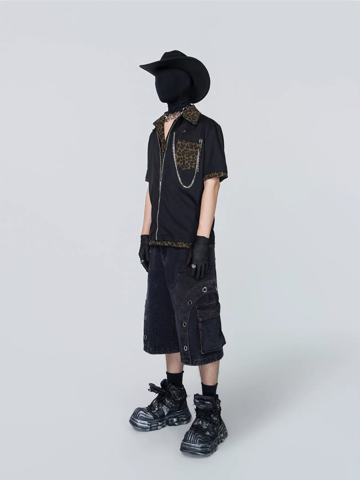 VE2 Leopard Layered Chain Short-Sleeve Jacket