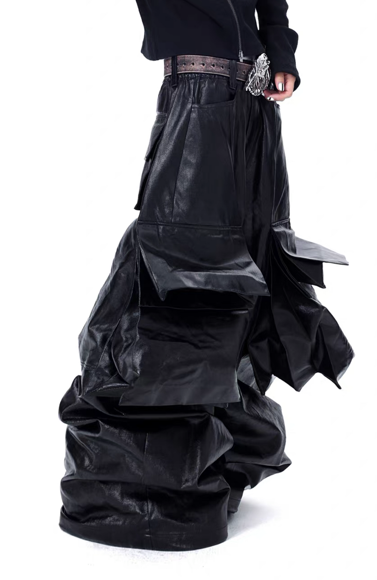 VANGUARDIA Coated Denim Multi-Pocket Wide-Leg Cargo Pants