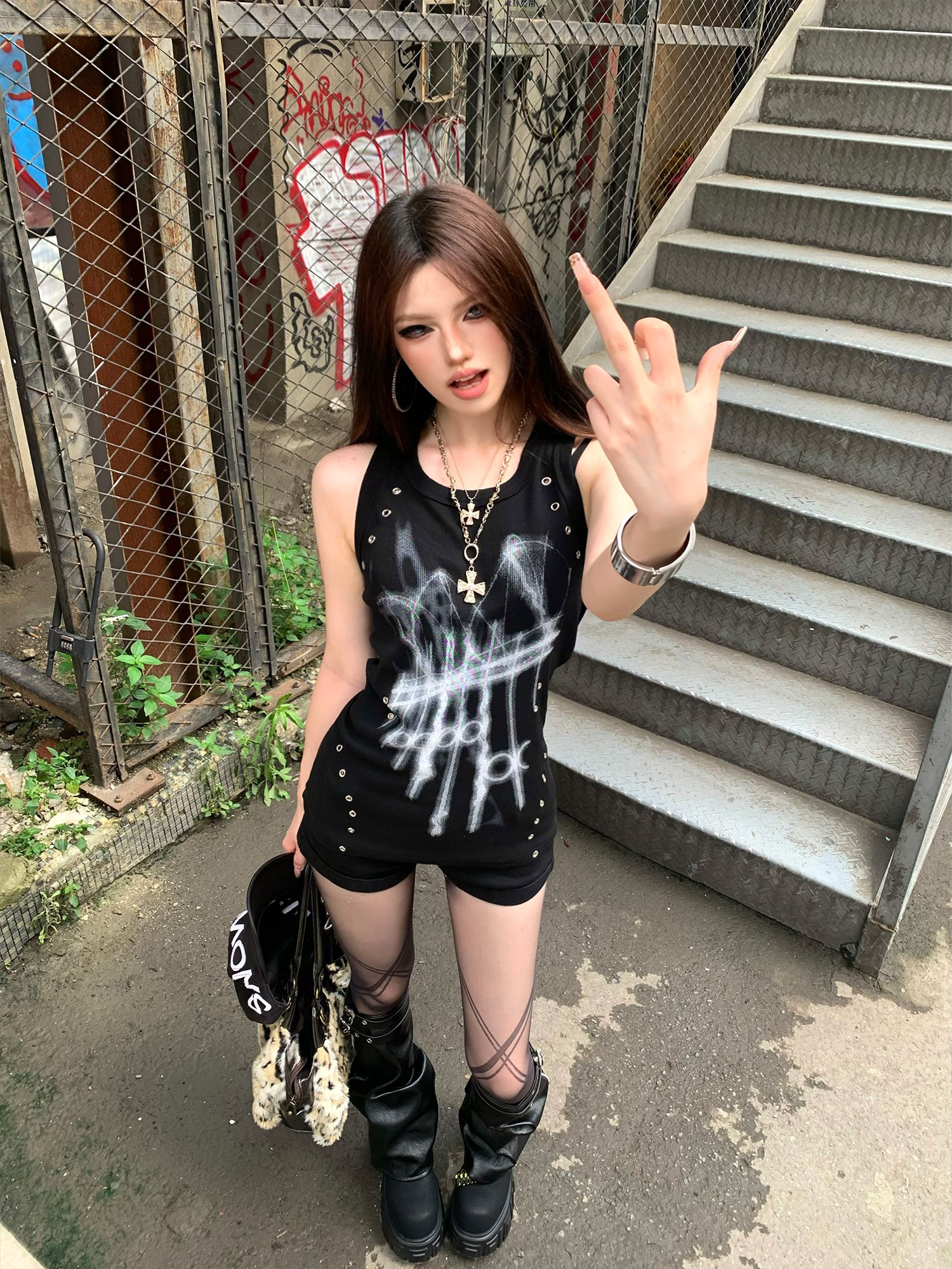 PAIKI Grommet Lightning Graphic Slim Tank Top