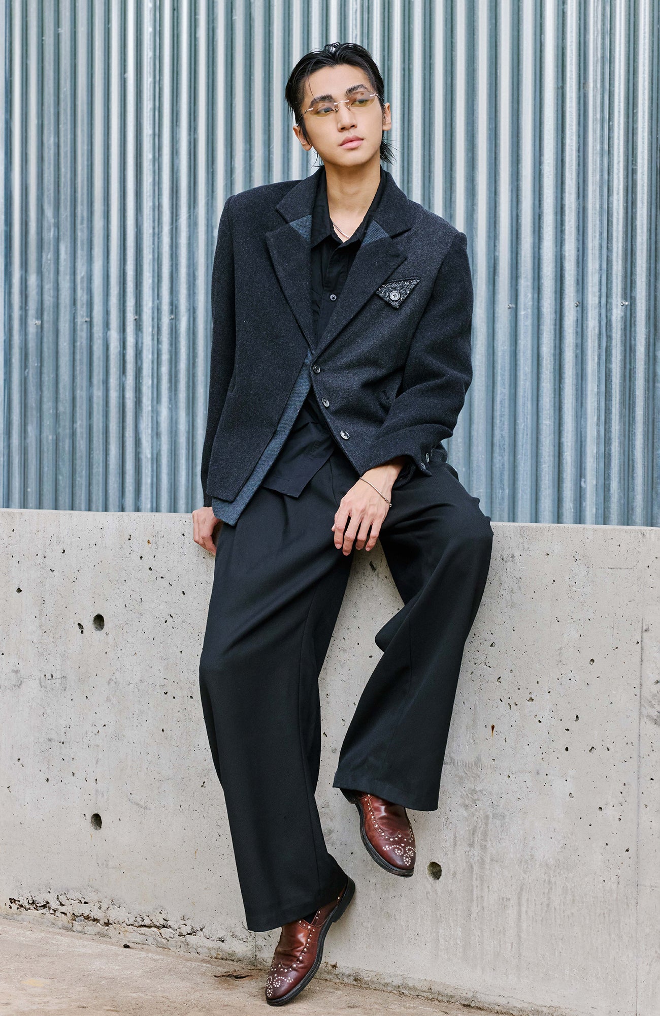 ALVNG AR ANTS Asymmetrical Hem Wool-Blend Blazer