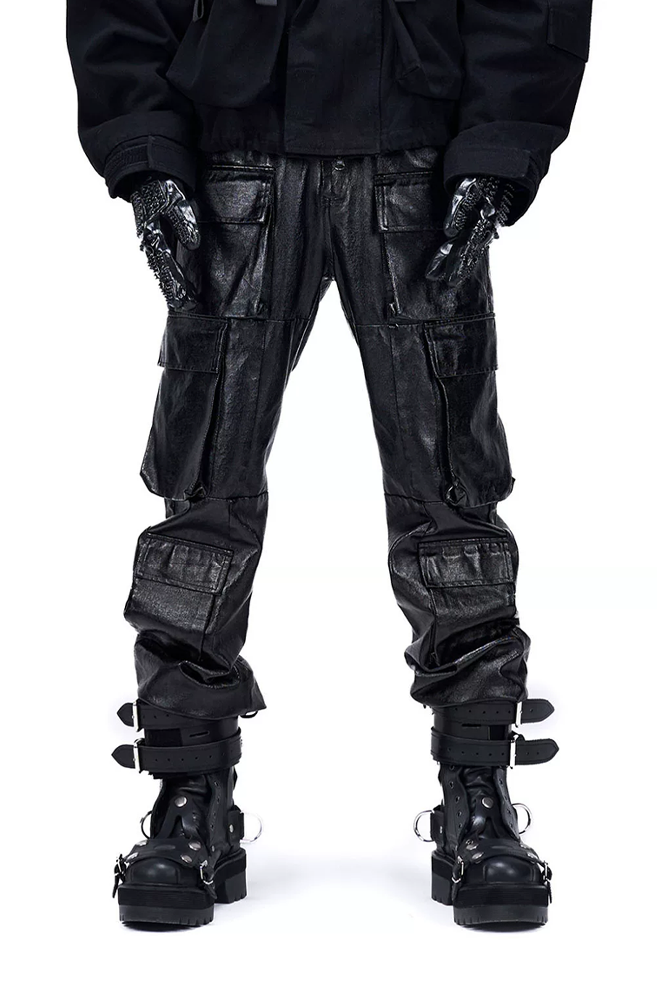 VANGUARDIA Coated Multi-Pocket Straight-Leg Pants