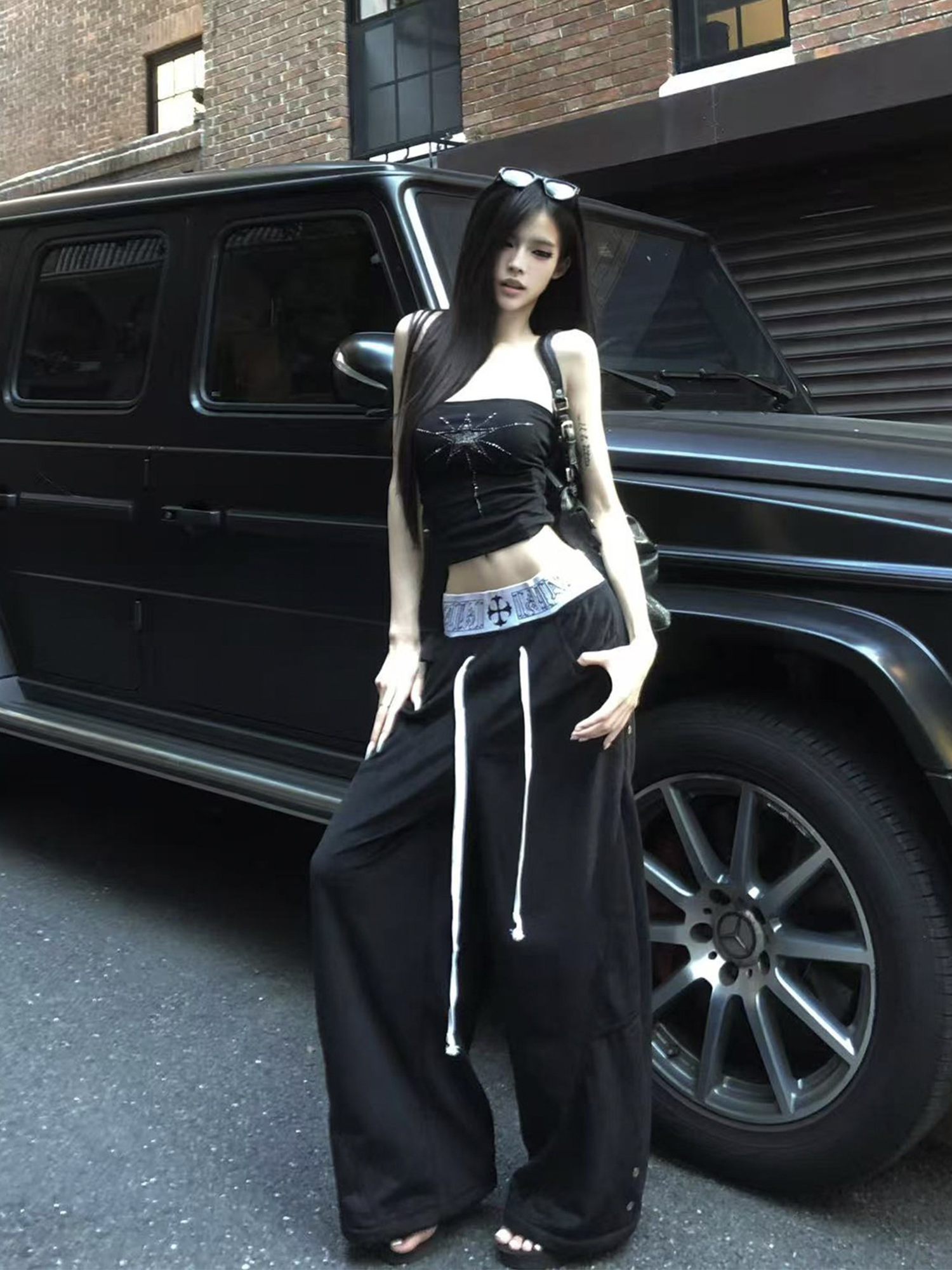 PAIKI Boxing Velvet Curved Wide-Leg Pants