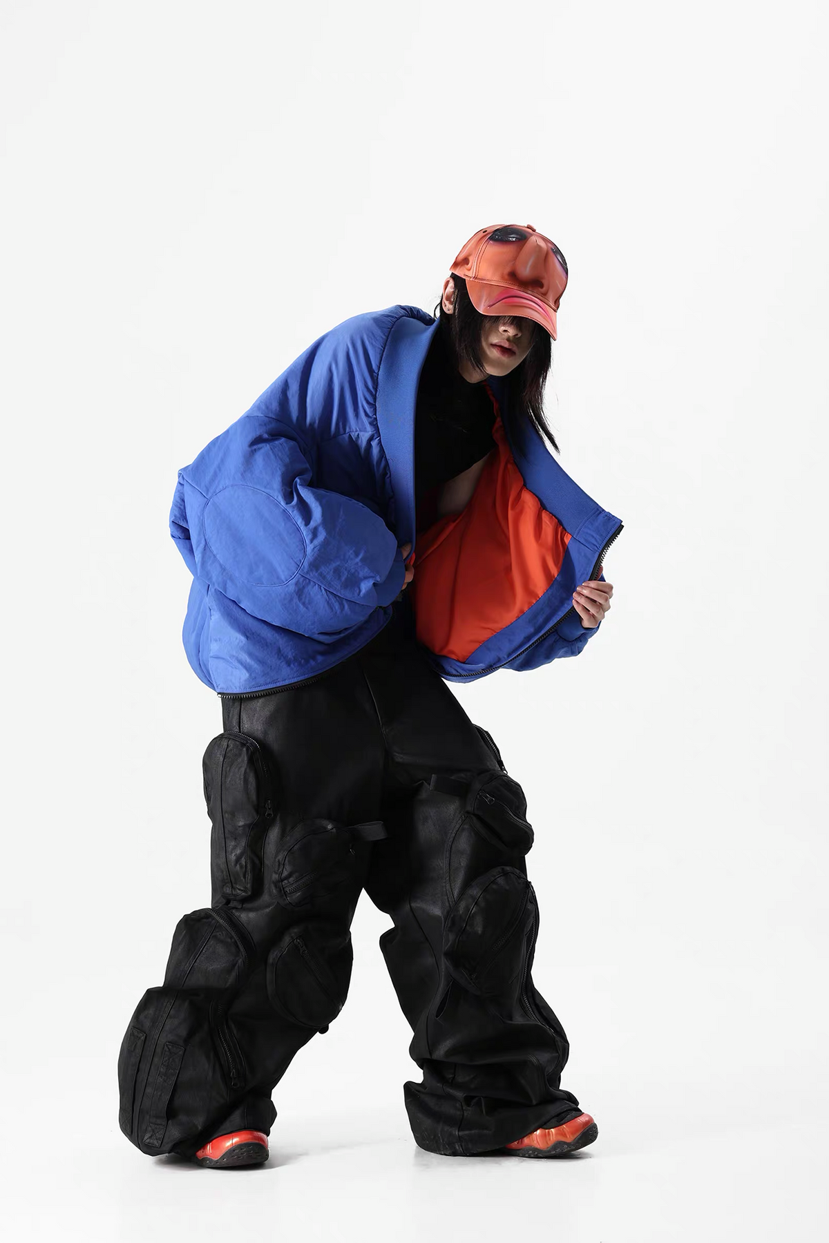 VANGUARDIA Multi-Pocket Hooded Nylon Puffer Jacket