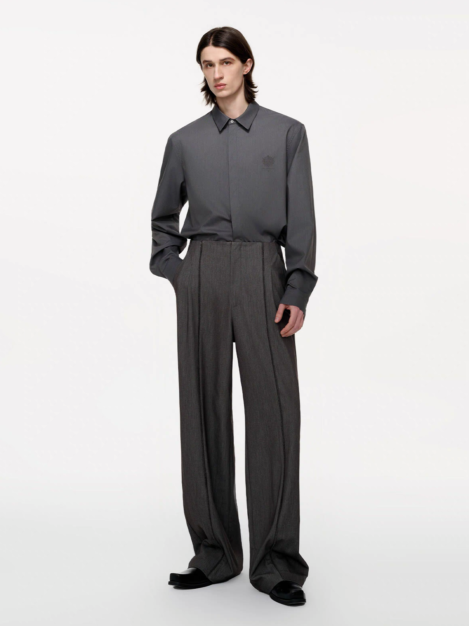 TIWILLTANG Classic Raw Edge Straight-Leg Trousers