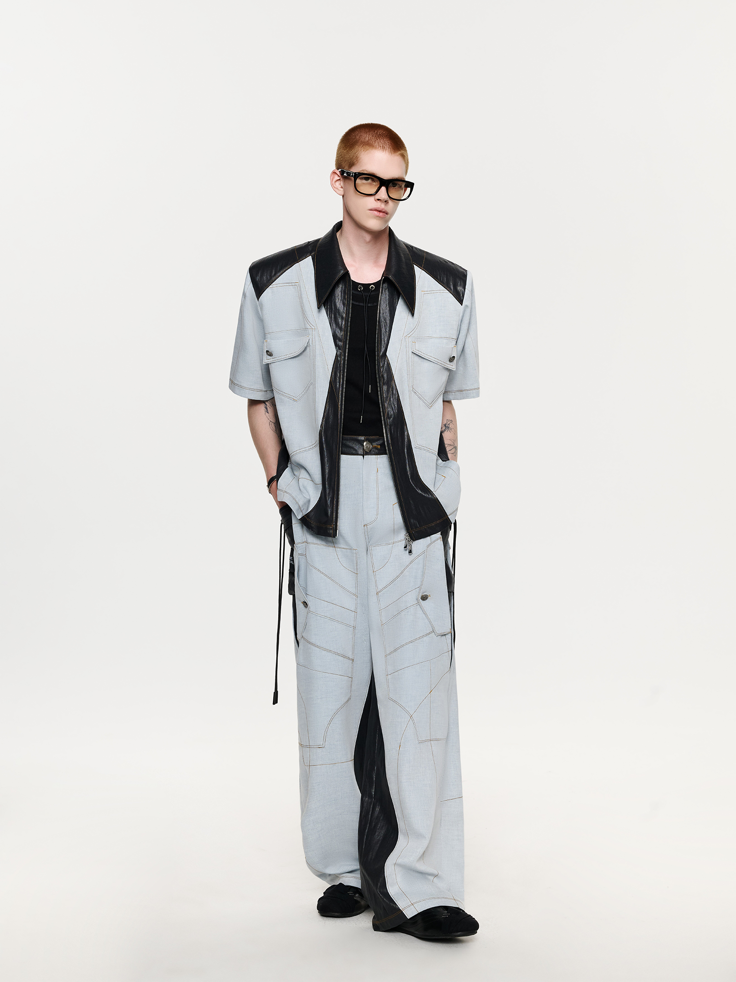 TIWILLTANG Contrast Stitch Paneled Wide-Leg Pants