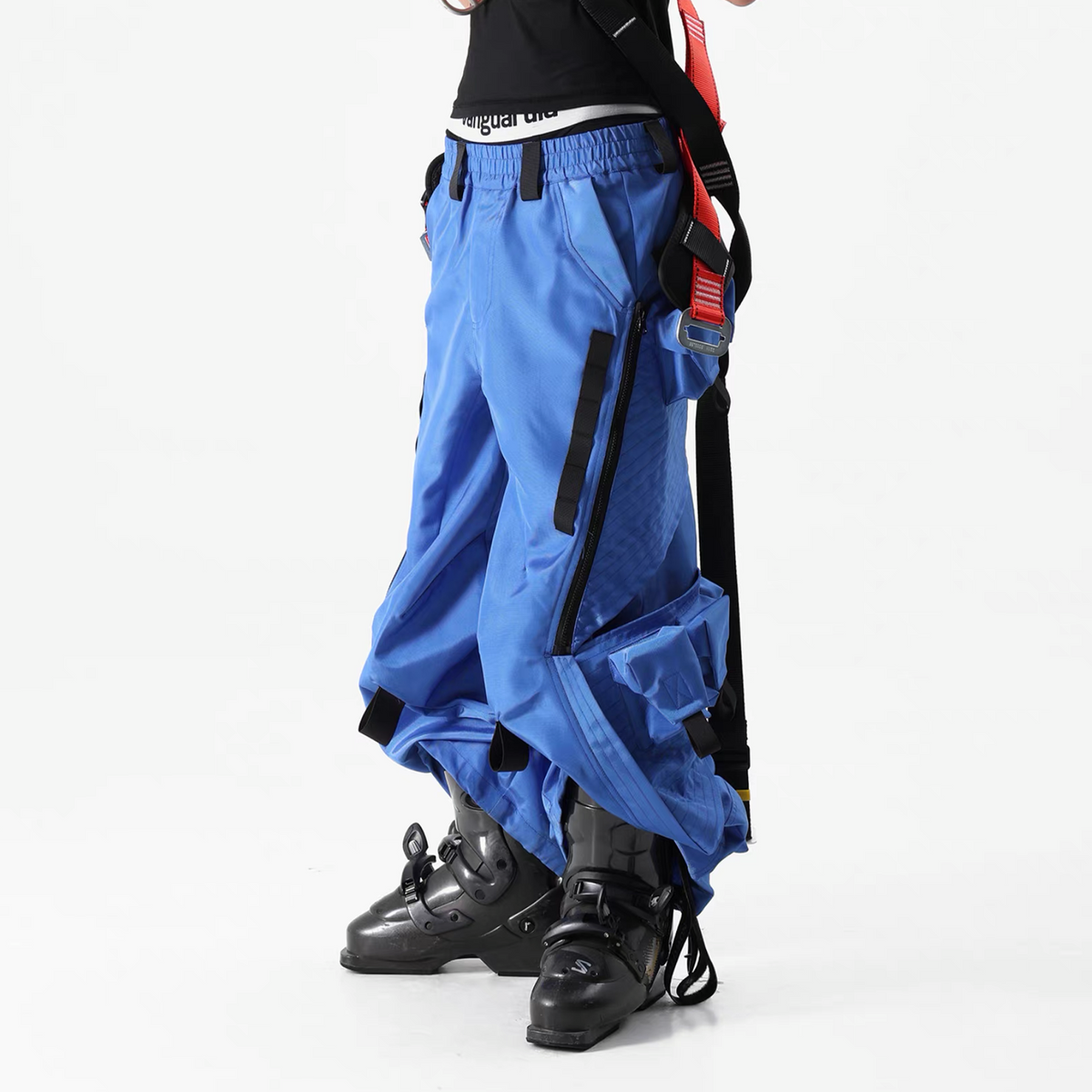 VANGUARDIA Multi-Pocket Nylon Wide-Leg Cargo Pants