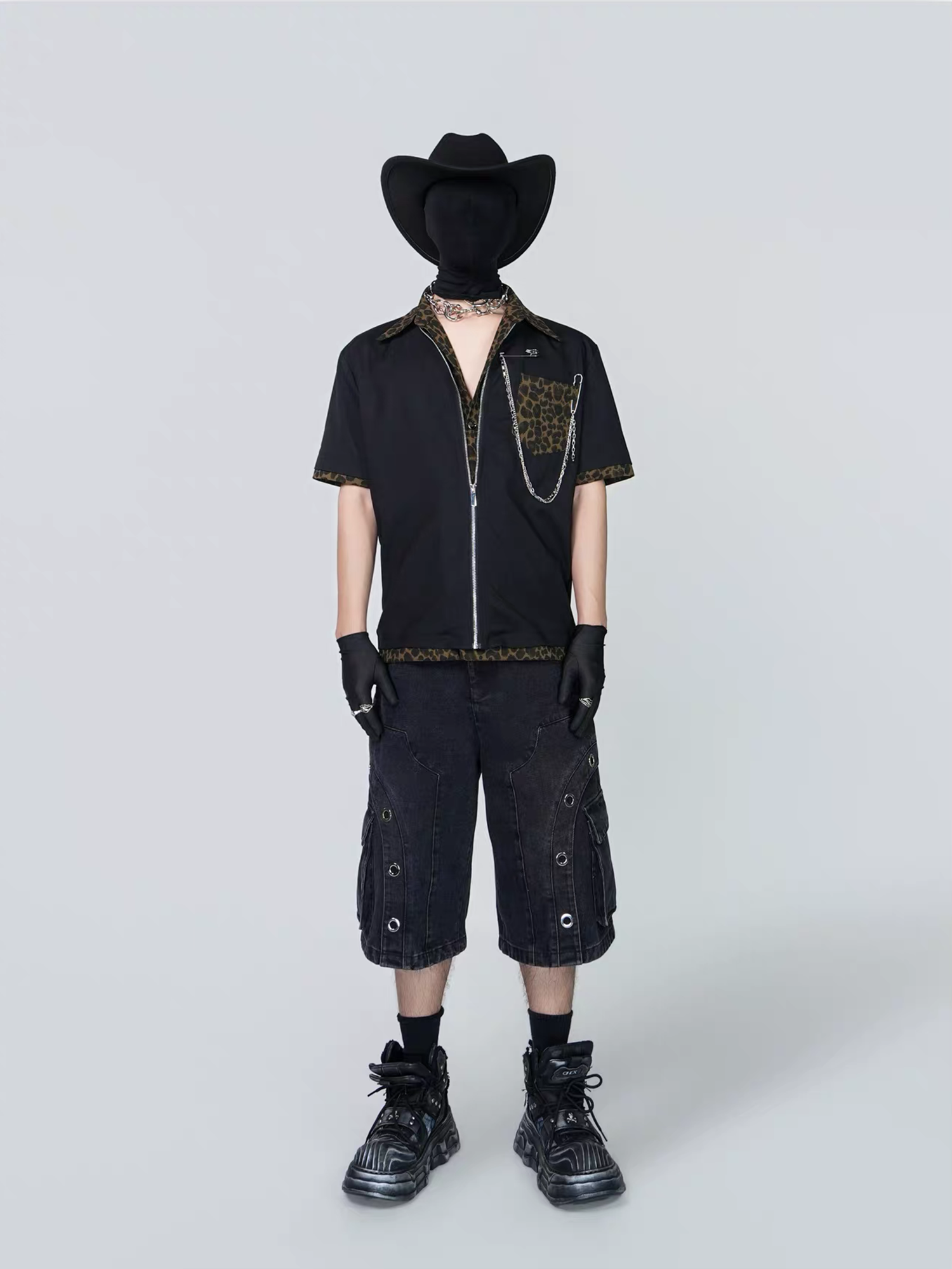 VE2 Leopard Layered Chain Short-Sleeve Jacket