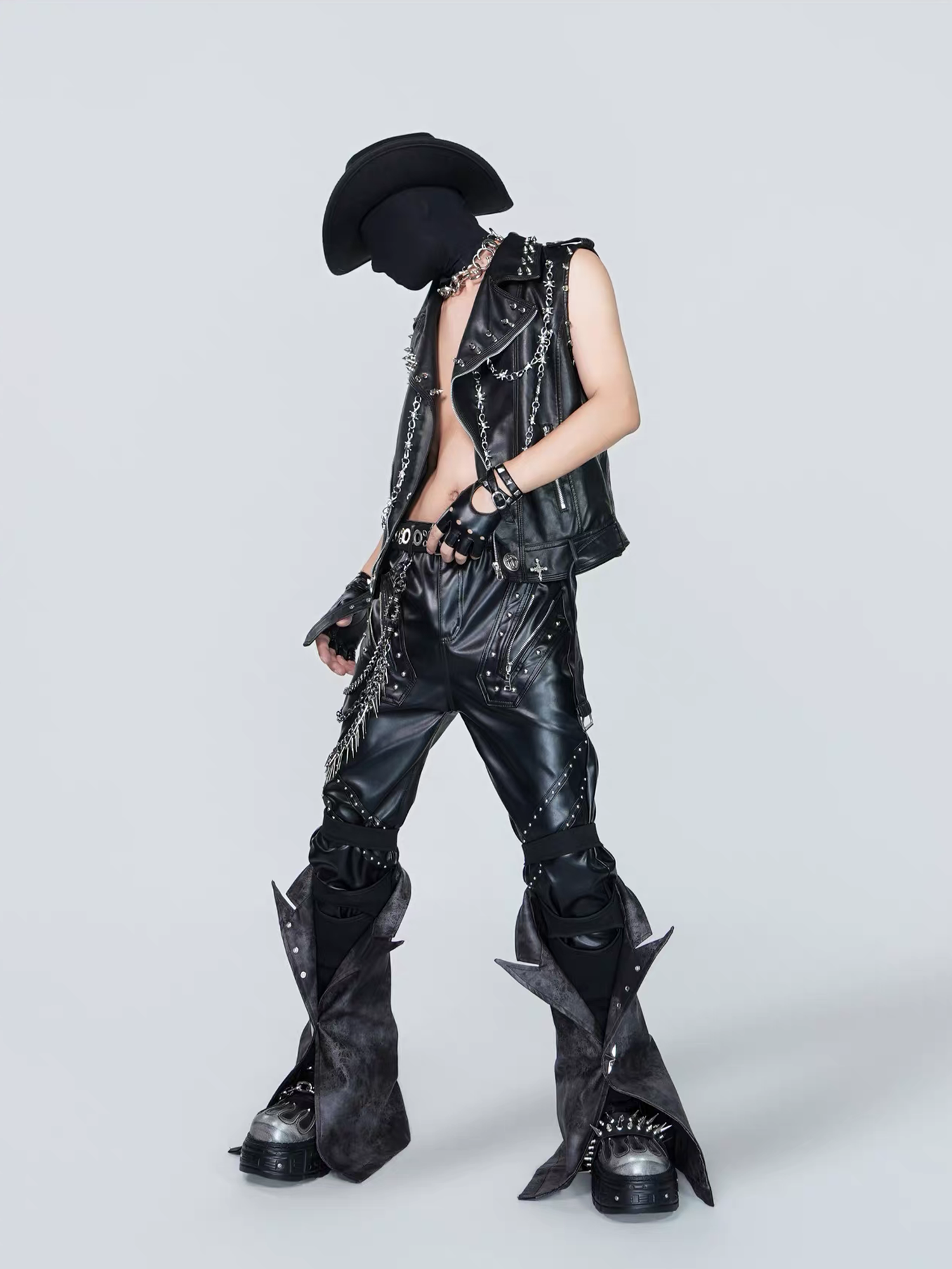 VE2 Thorn Chain Studded Faux Leather Biker Vest