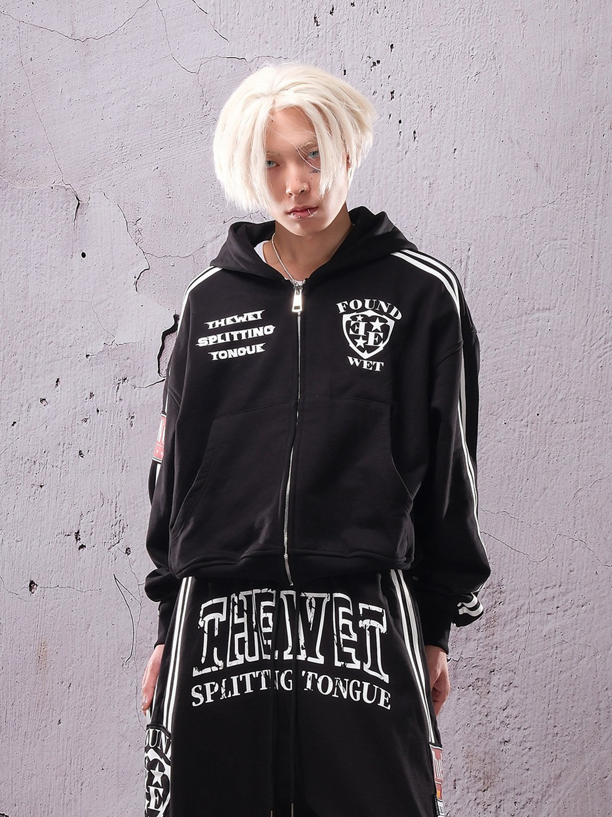 THEWET Graphic Striped Zip-Up Hooded Jacket