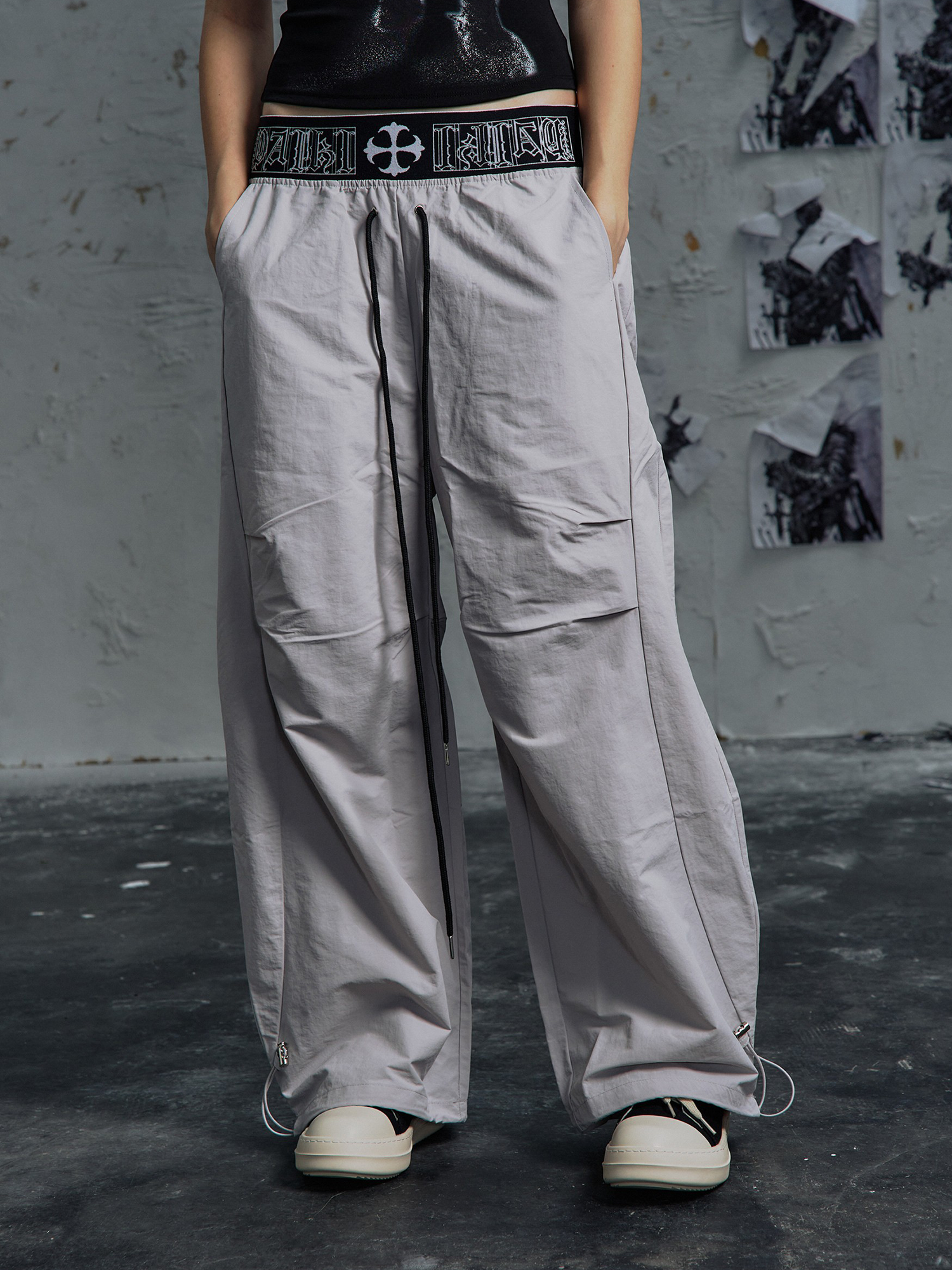 PAIKI Double-Waist Parachute Curved Pants