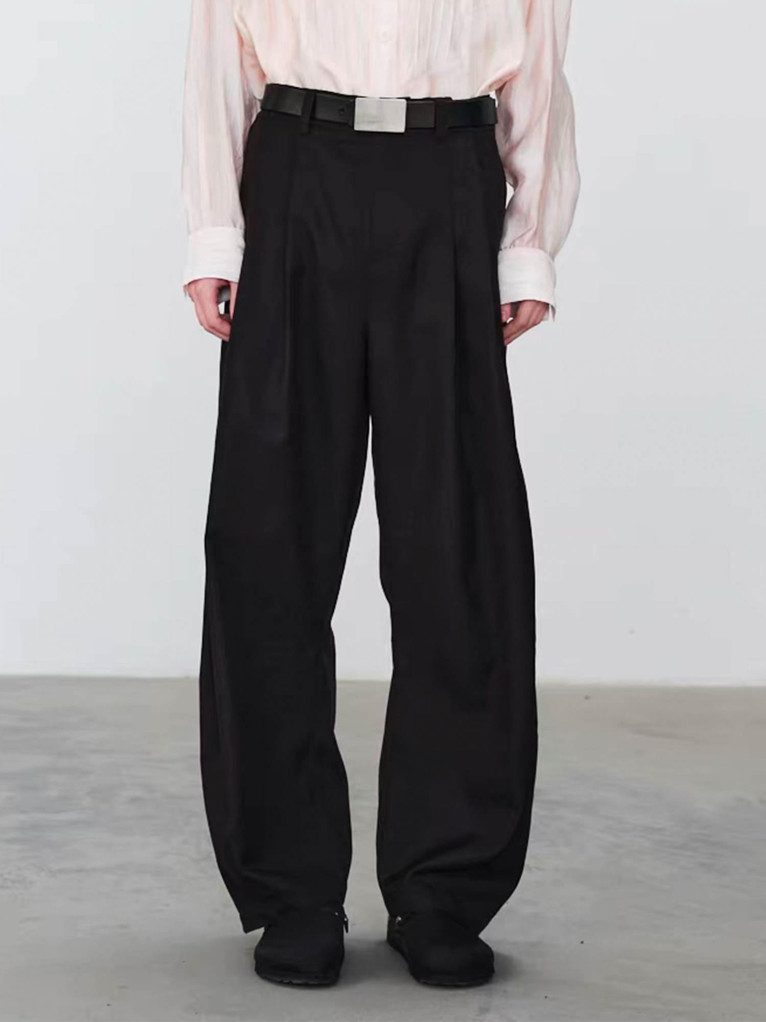 GRAINMUSTARD Retro Pleated High-Waist Wide-Leg Trousers, premium urban and streetwear designers apparel on PROJECTISR.com, GRAINMUSTARD