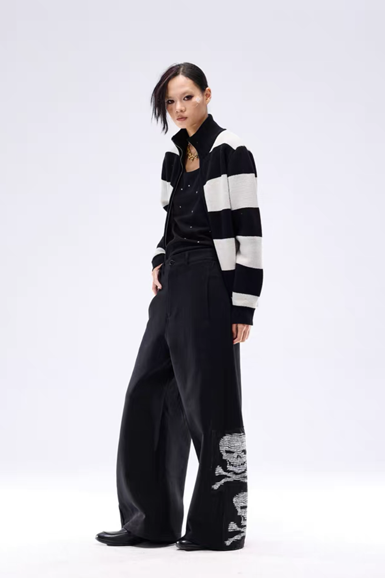 NOTHINGNESS WORLD Skull Graphic Wide-Leg Sweatpants, premium urban and streetwear designers apparel on PROJECTISR.com, NOTHINGNESS WORLD