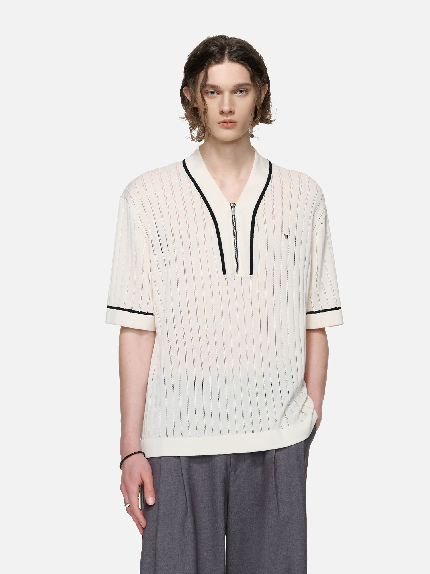 TIWILLTANG Openwork Contrast Trim Zip-Neck Knitted T Shirt