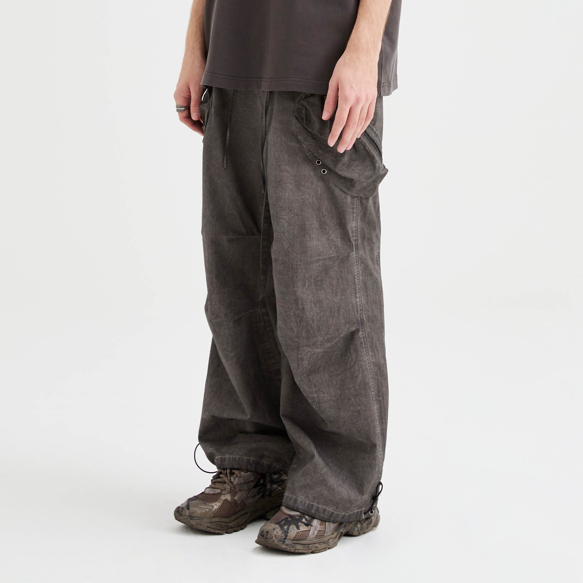 ORGANIC EMOTION Multi-Pocket Crinkled Drawstring Cargo Pants, premium urban and streetwear designers apparel on PROJECTISR.com, ORGANIC EMOTION