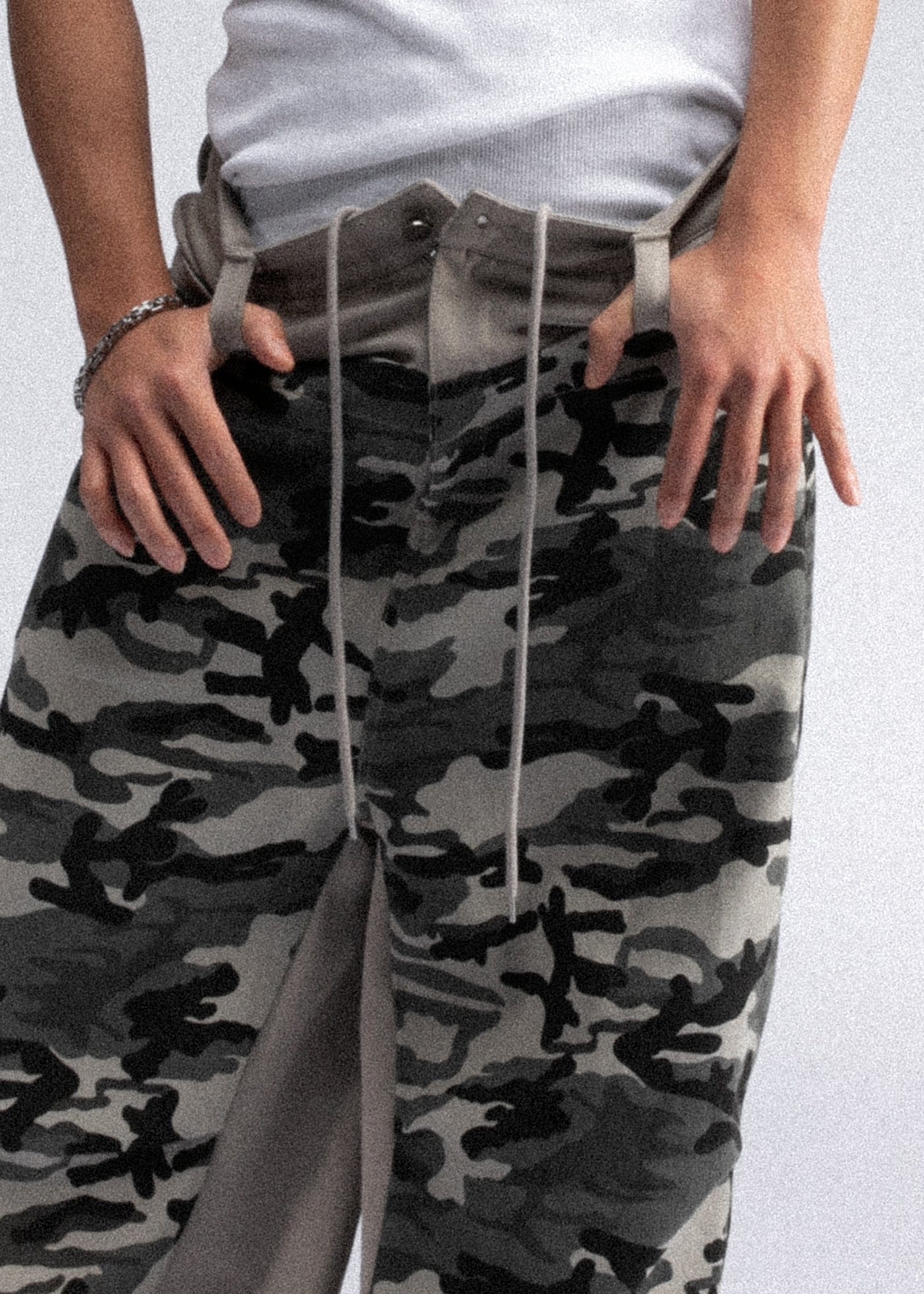 FIVEKOH Double-Waist Spliced Camo Wide-Leg Pants