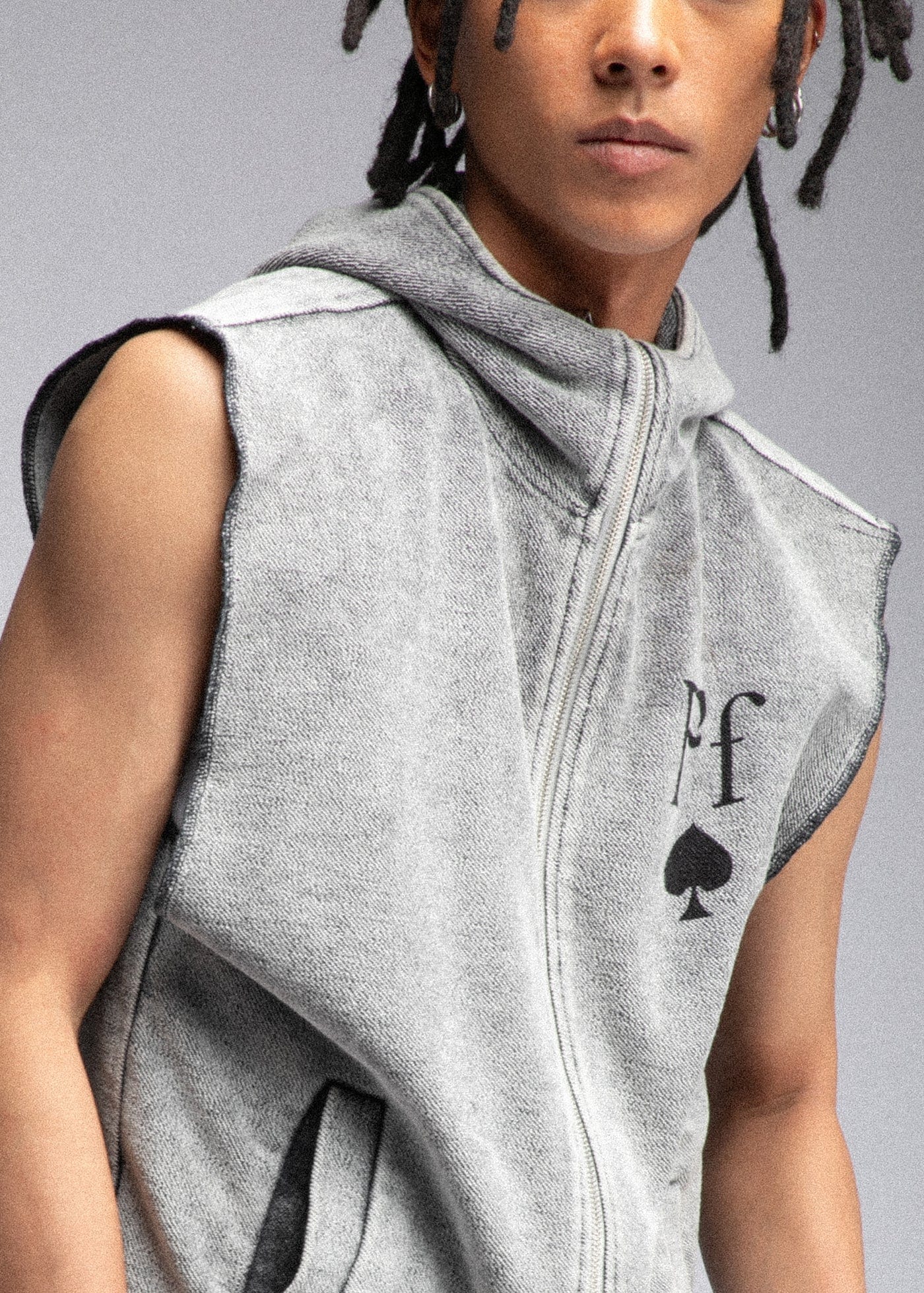 FIVEKOH Essential Raw-Edge Zipper Hooded Vest