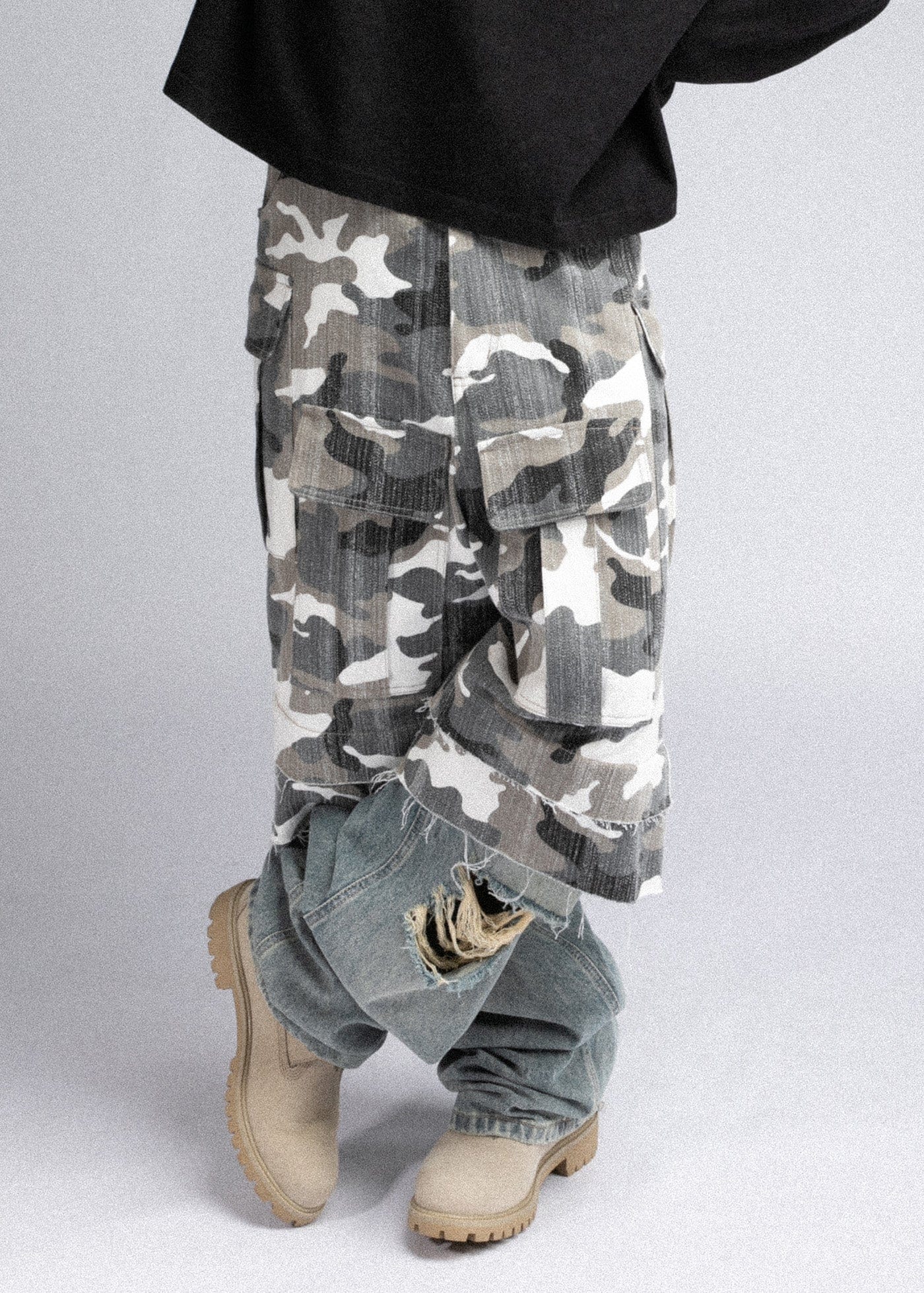 FIVEKOH Camo Detachable Distressed Cargo Pants