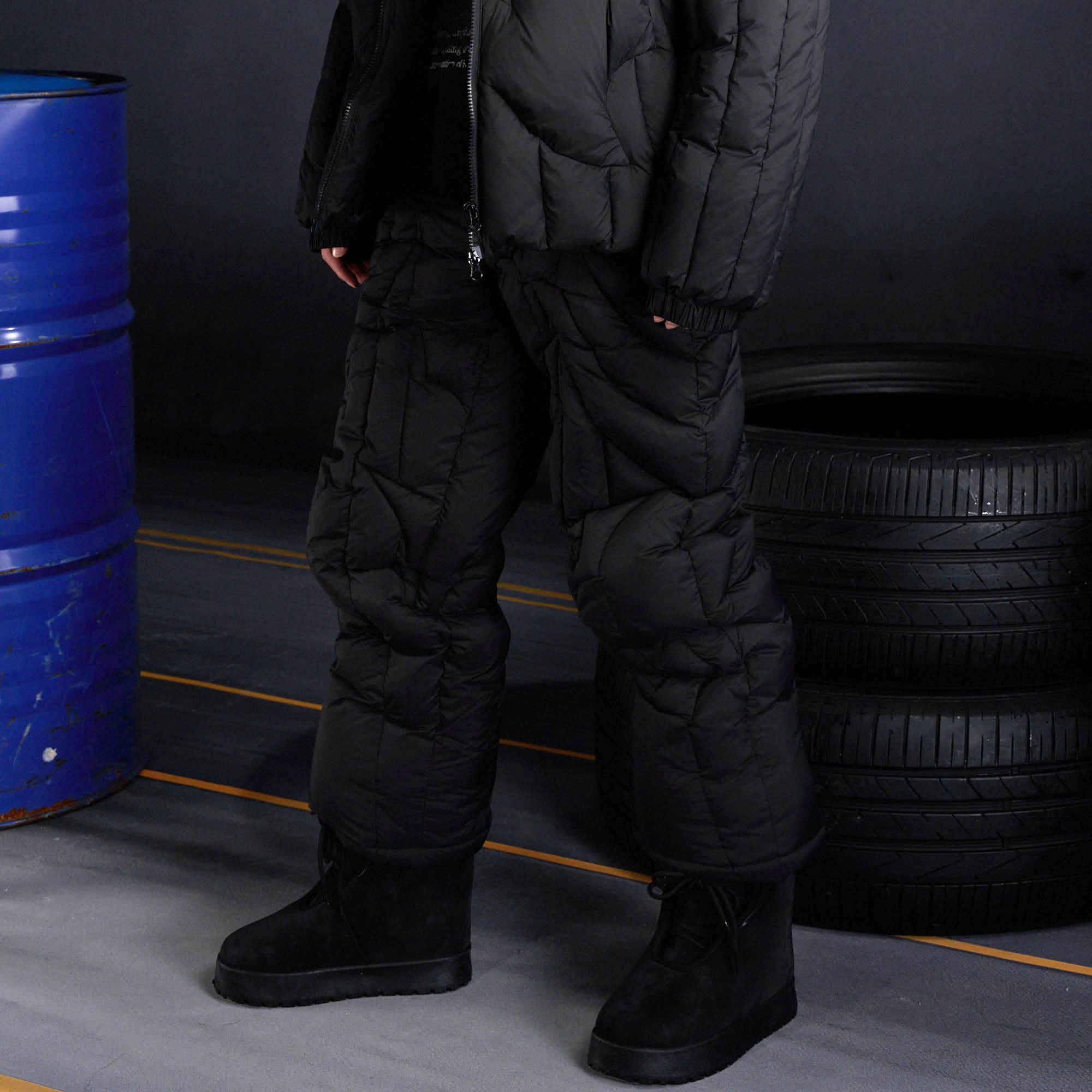 RECOVER ZONE Stitch Quilted Thermal Straight-Leg Pants, premium urban and streetwear designers apparel on PROJECTISR.com, RECOVER ZONE