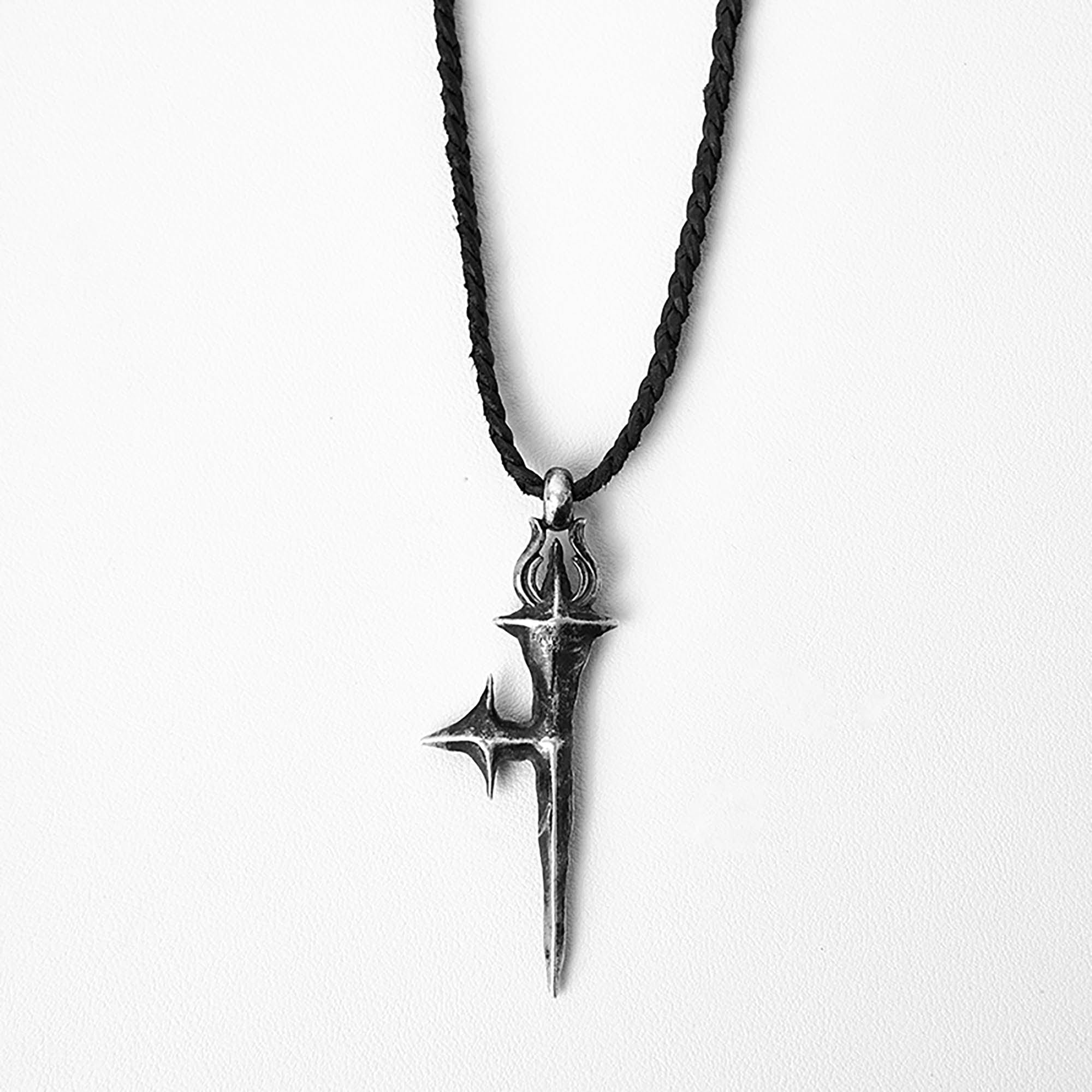 FLYERRER Cross-Star Braided Cord Necklace