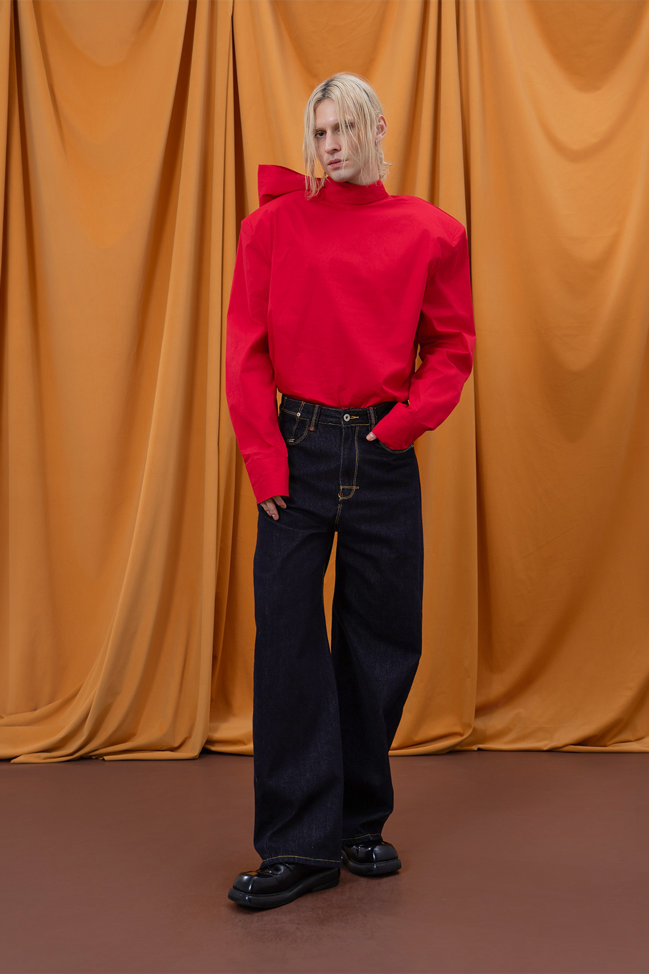 CLP Padded-Shoulder Tie-Back Mandarin Collar Shirt