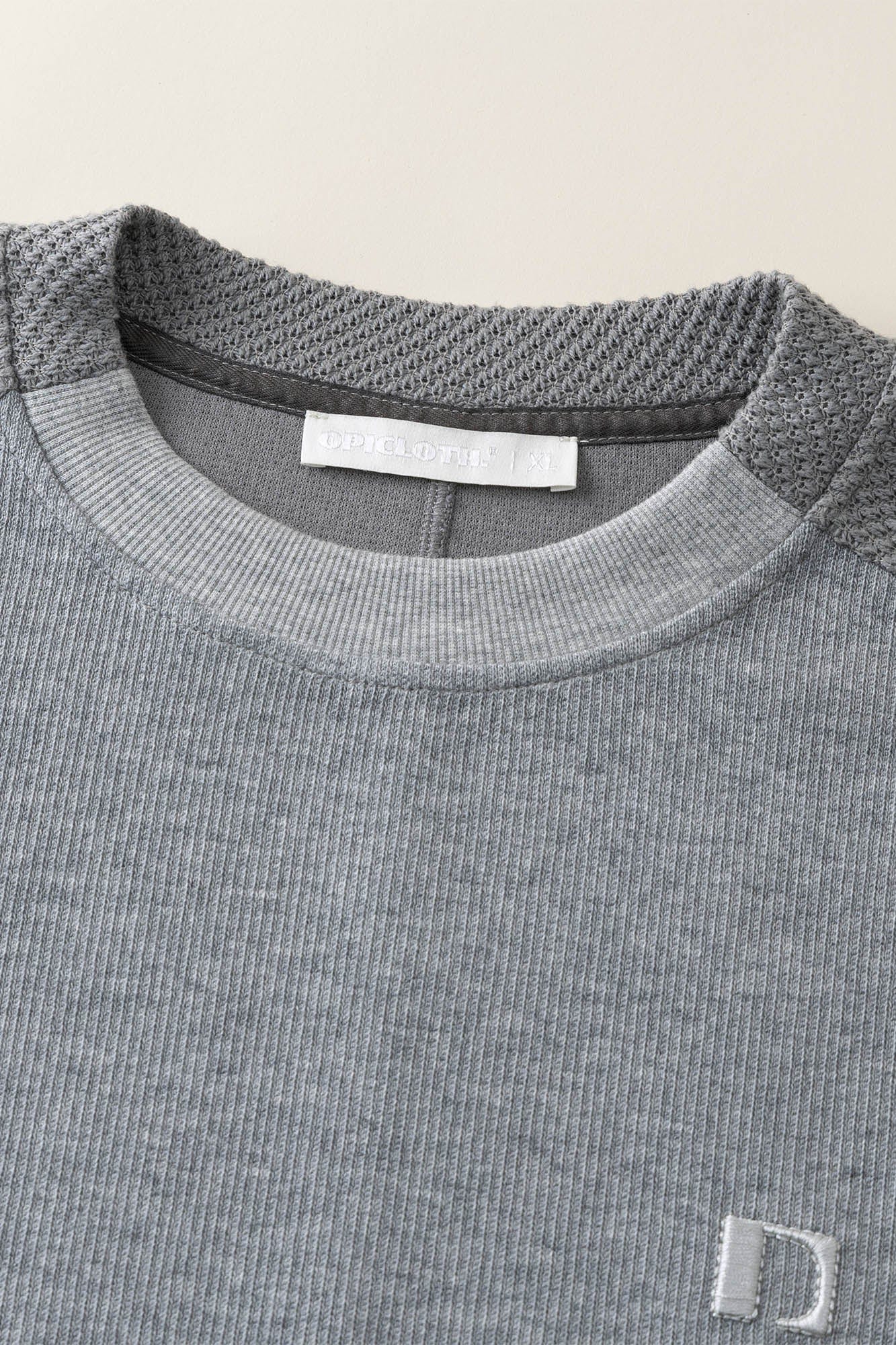 OPICLOTH Essential Spliced Textured Sweatshirt