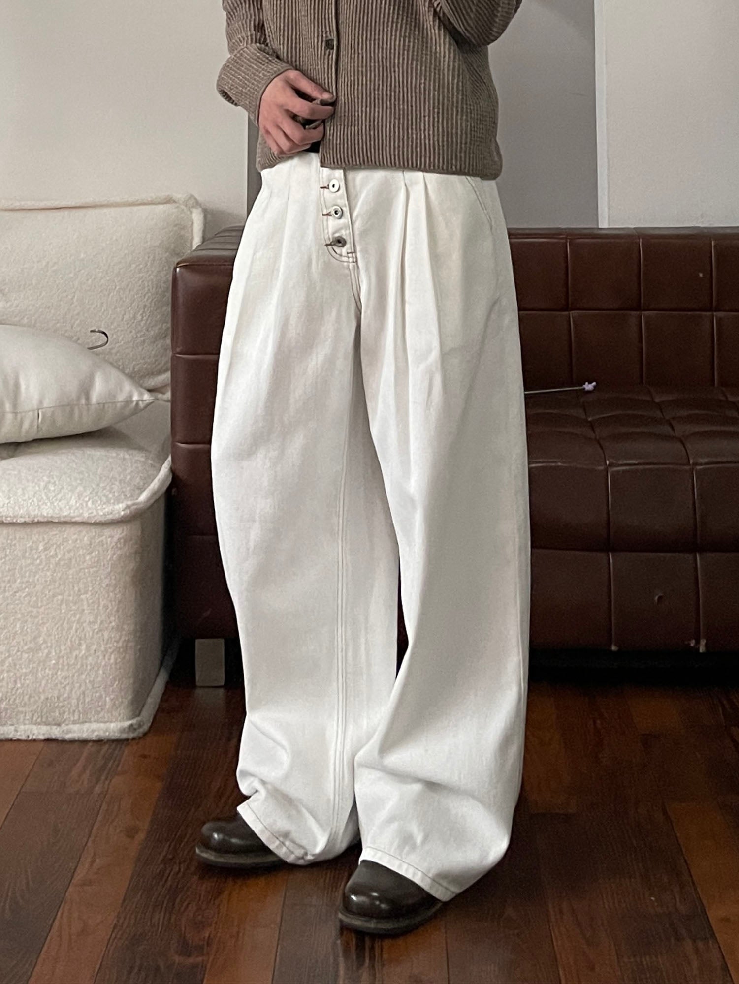 OKAYTHXBYE Classic Pleated Wide-Leg Jeans
