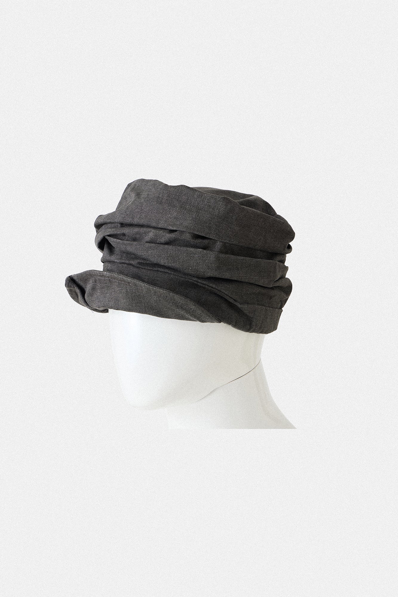 ILNya Nieternite Nifutur Layered Slouchy Newsboy Hat