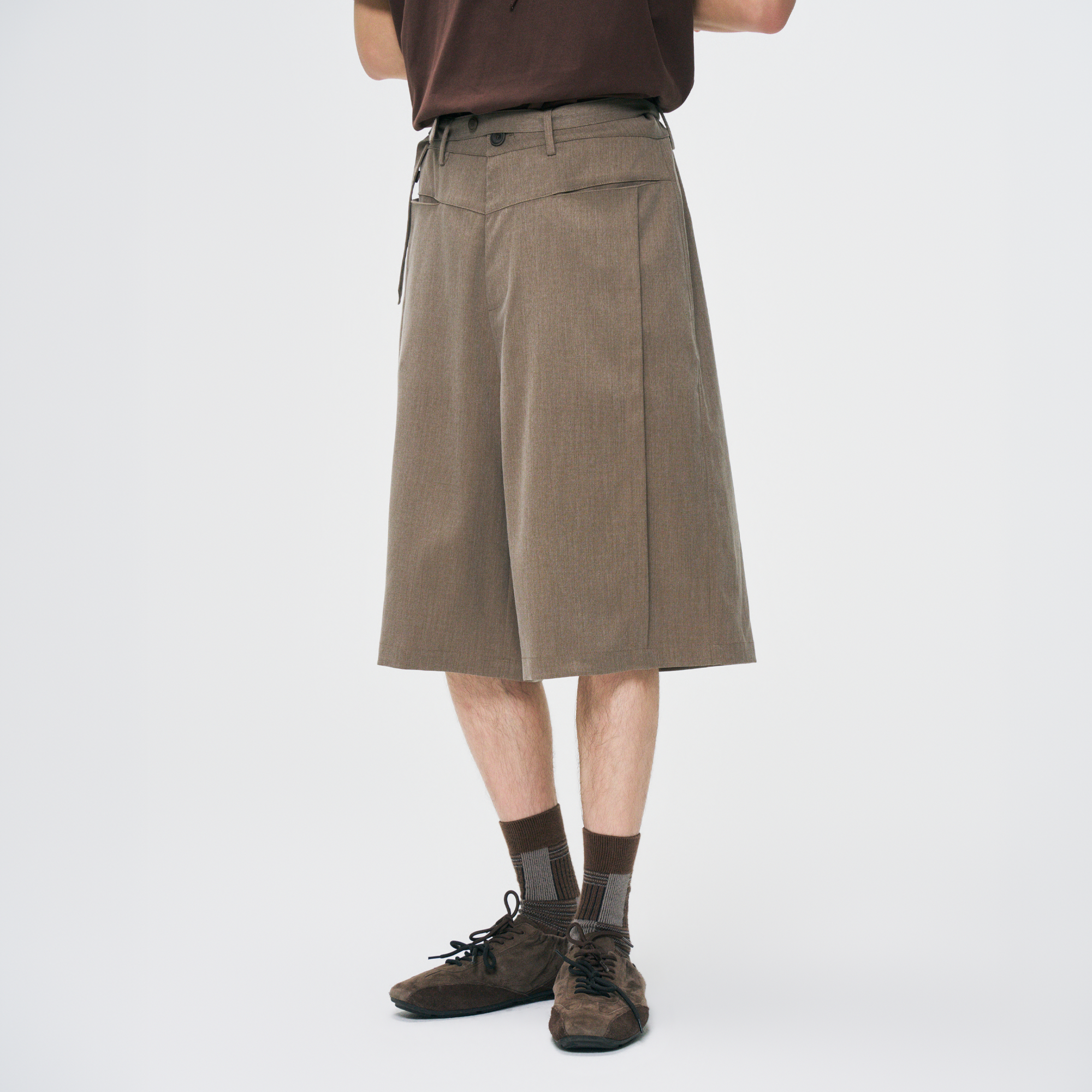 GONGHE REPUB Draped Belted Wool Shorts