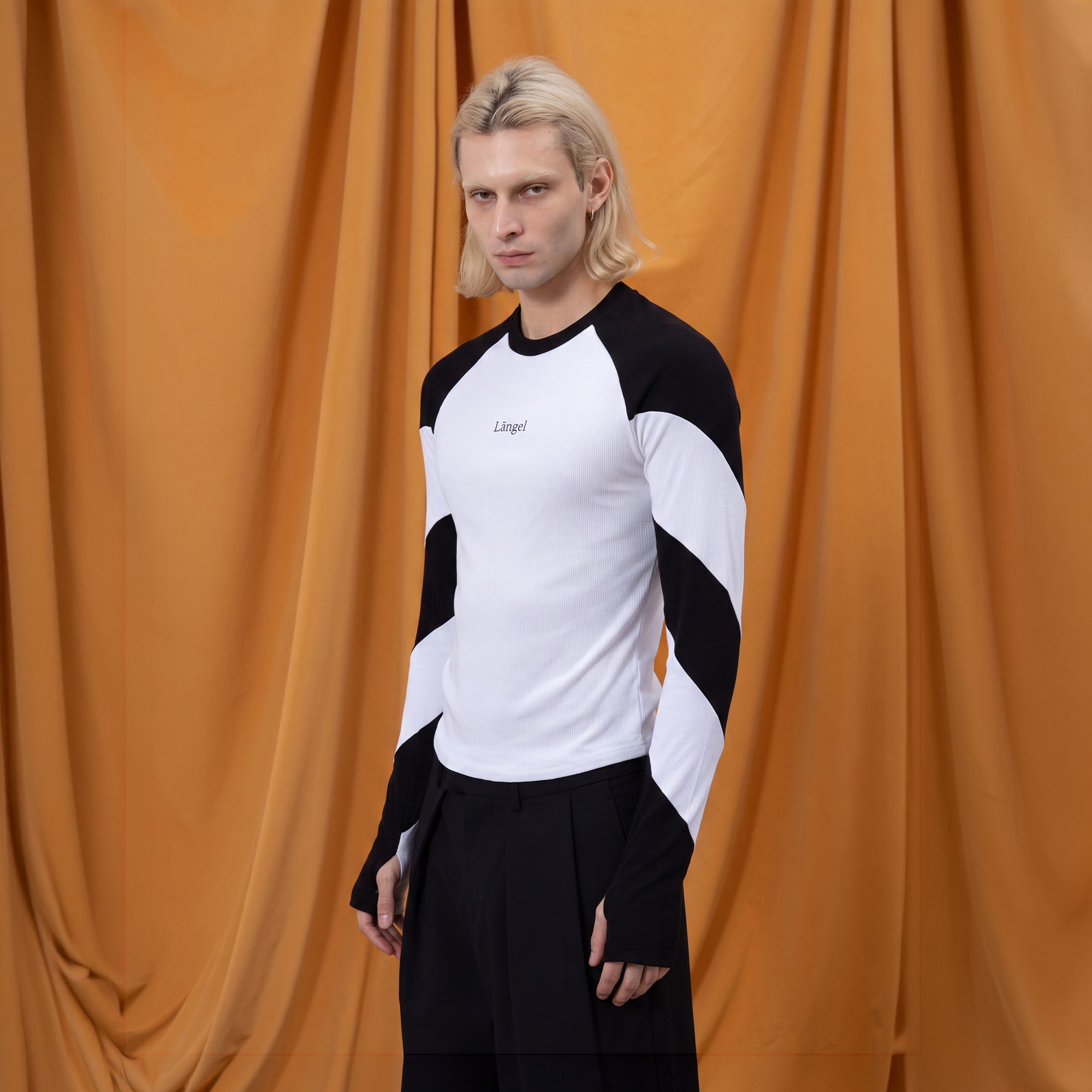 CLP Spiral Spliced Slim-Fit Long-Sleeve Tee