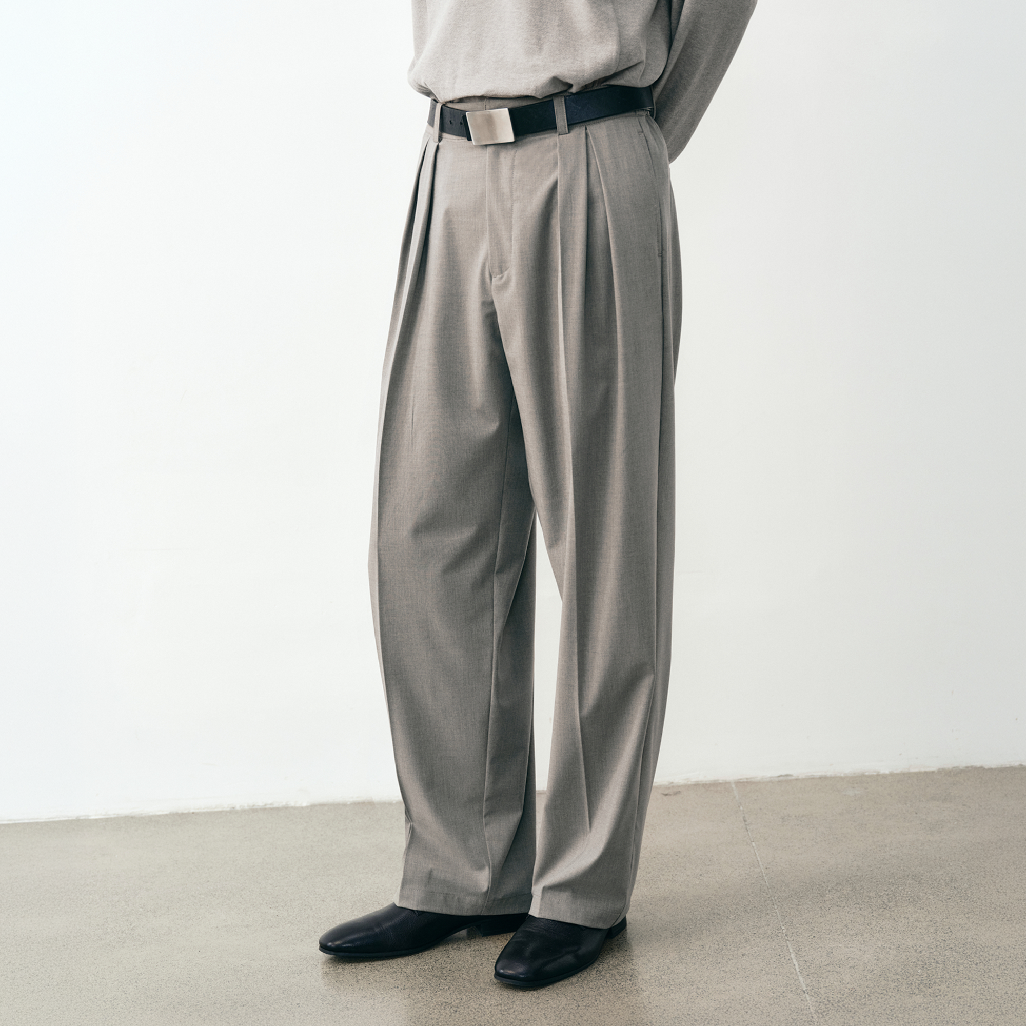 GRAINMUSTARD Wool Blend Double-Pleated Trousers