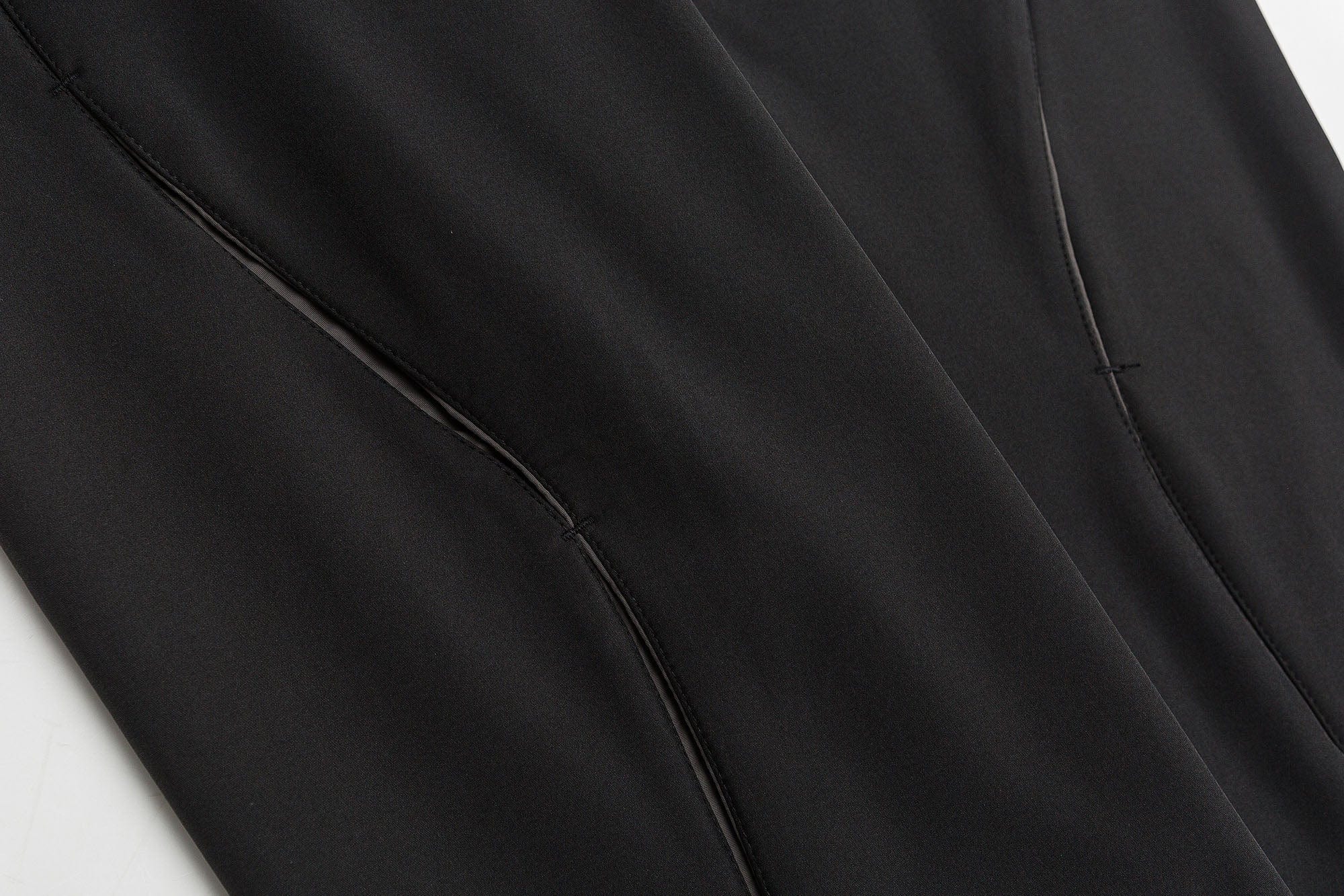 ME DA IGUAL Fleece-Lined Paneled Drawstring Pants, premium urban and streetwear designers apparel on PROJECTISR.com, ME DA IGUAL