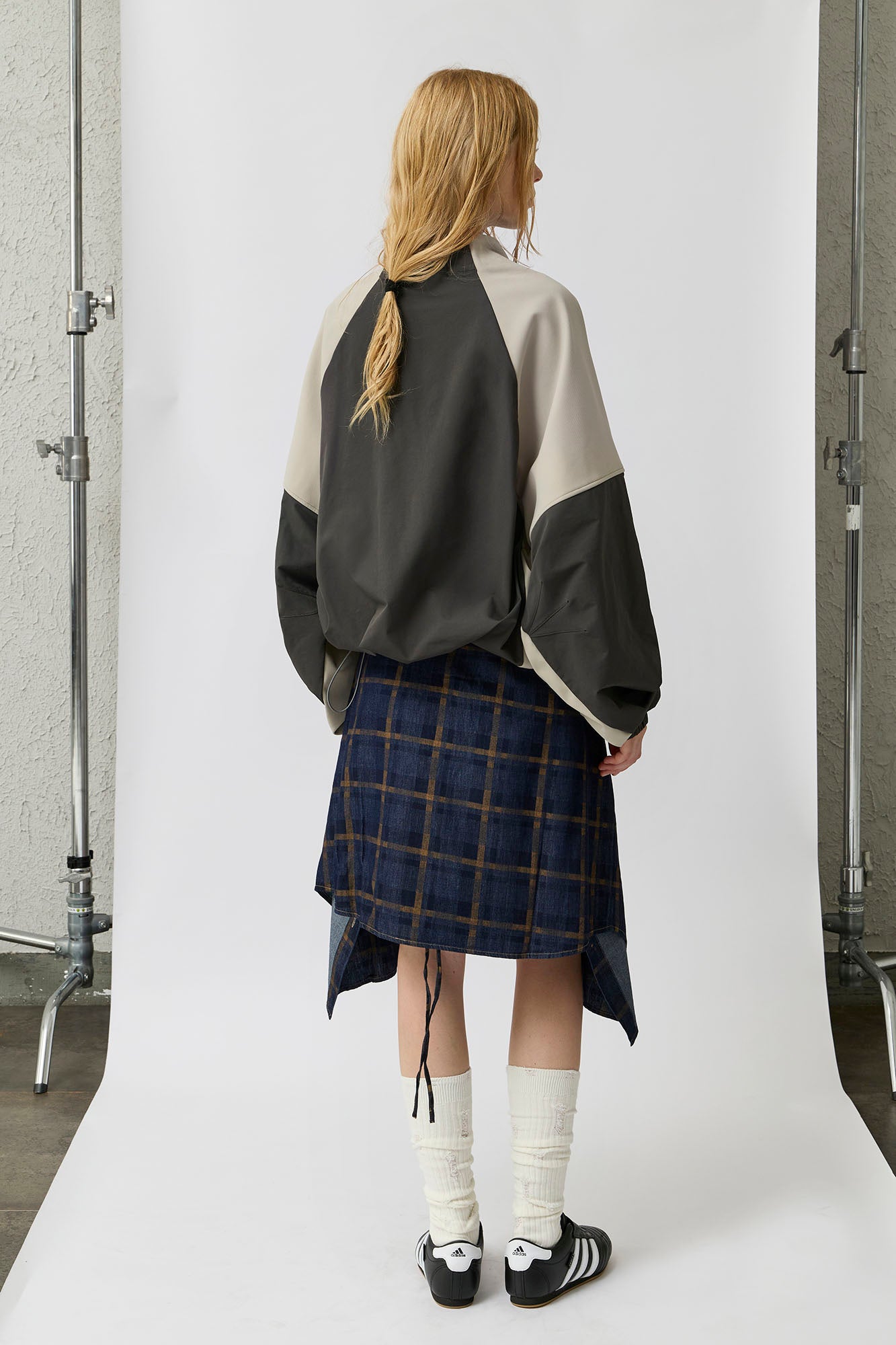ORGANIC EMOTION Contrast Diagonal Half Zip Oversized  Windbreaker